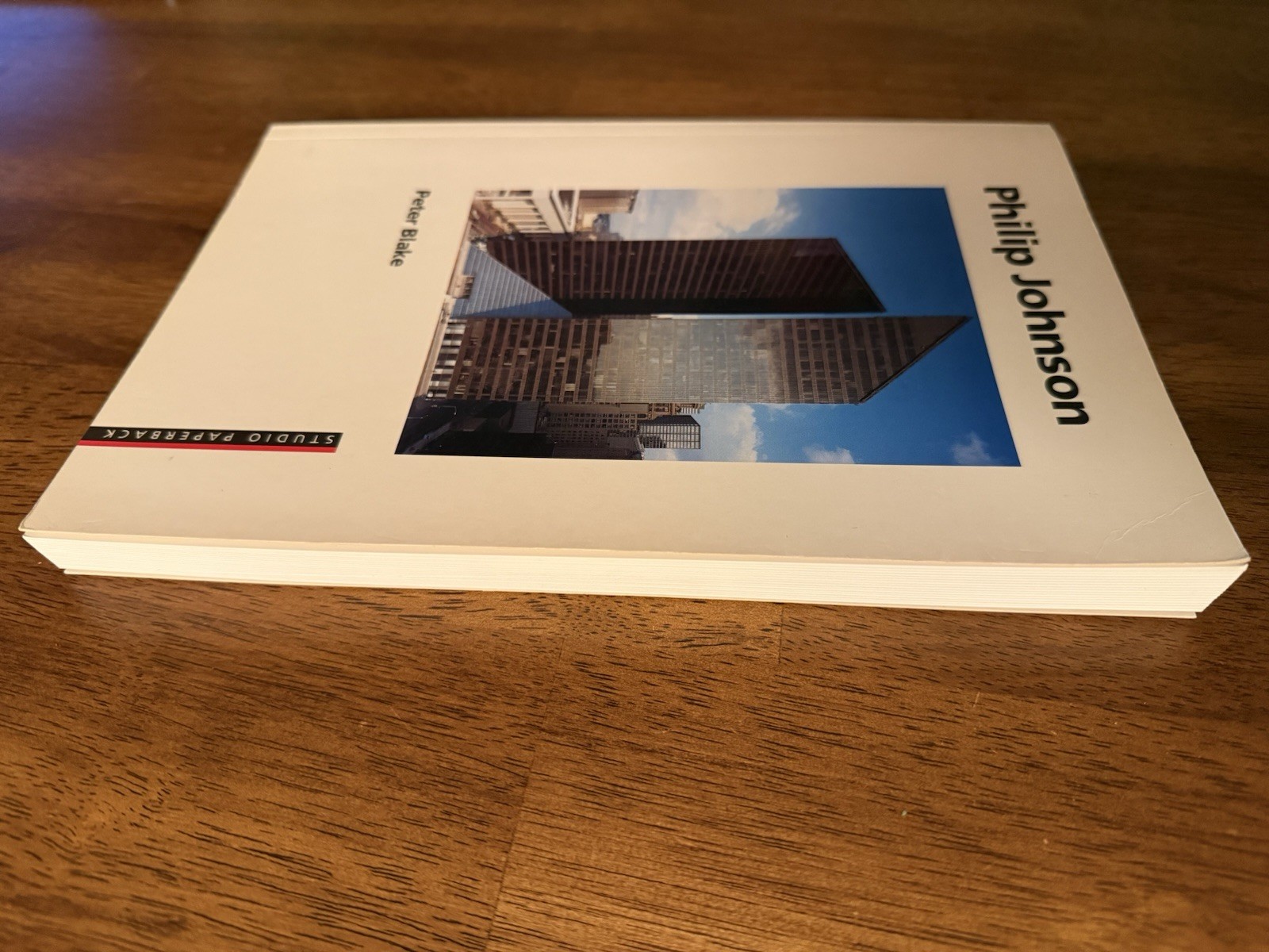 Philip Johnson by Peter Blake – English & German architecture book – VERY GOOD
