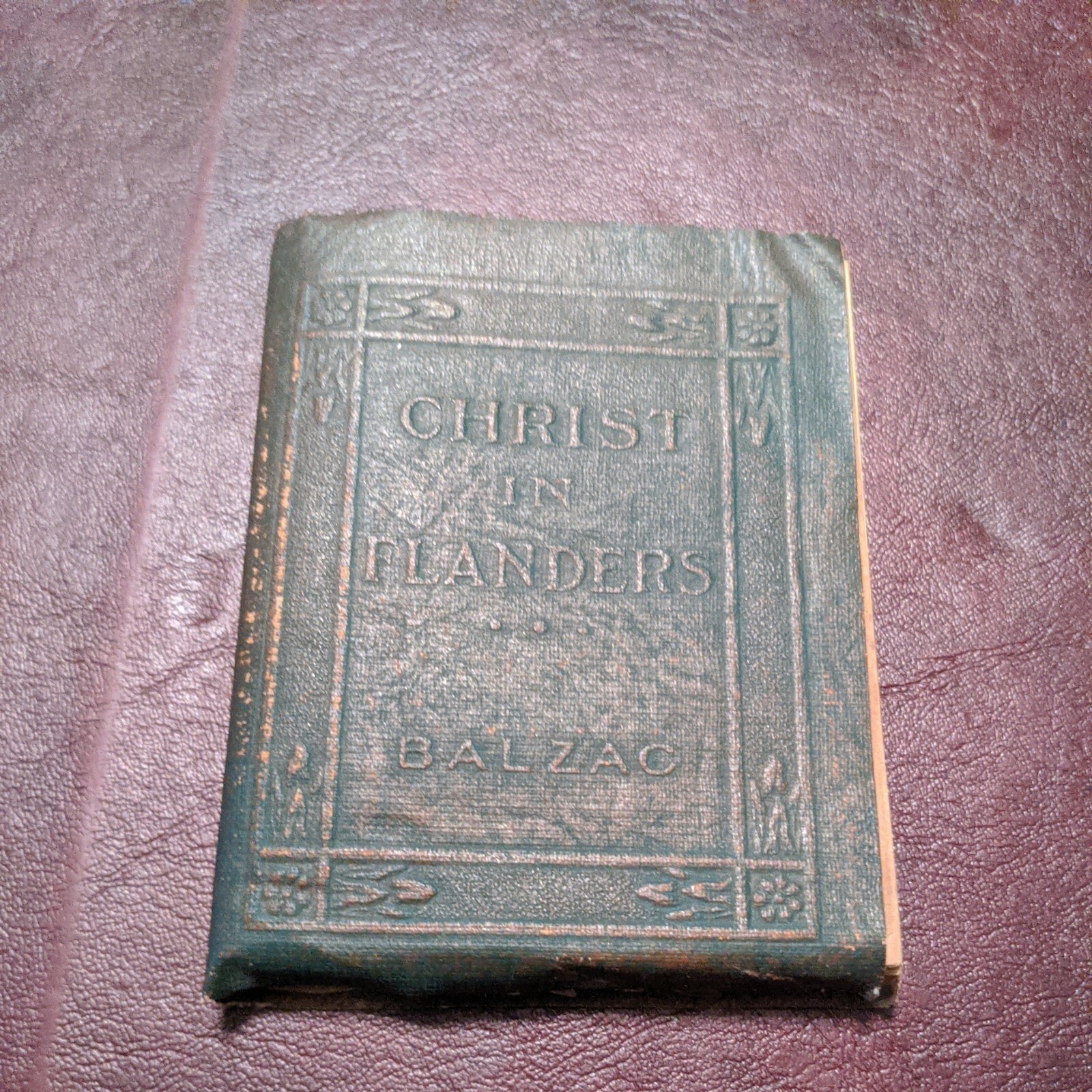 CHRIST IN FLANDERS „LITTLE LEATHER LIBRARY“ Vintage Book