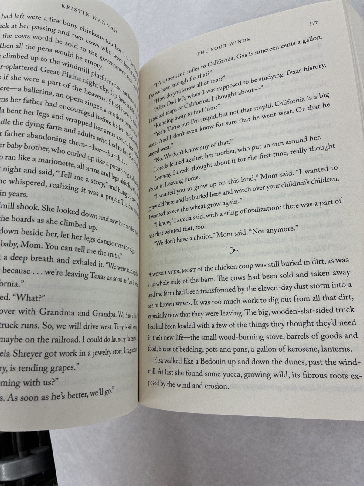 The Four Winds: A Novel – Paperback By Hannah, Kristin – LIKE NEW