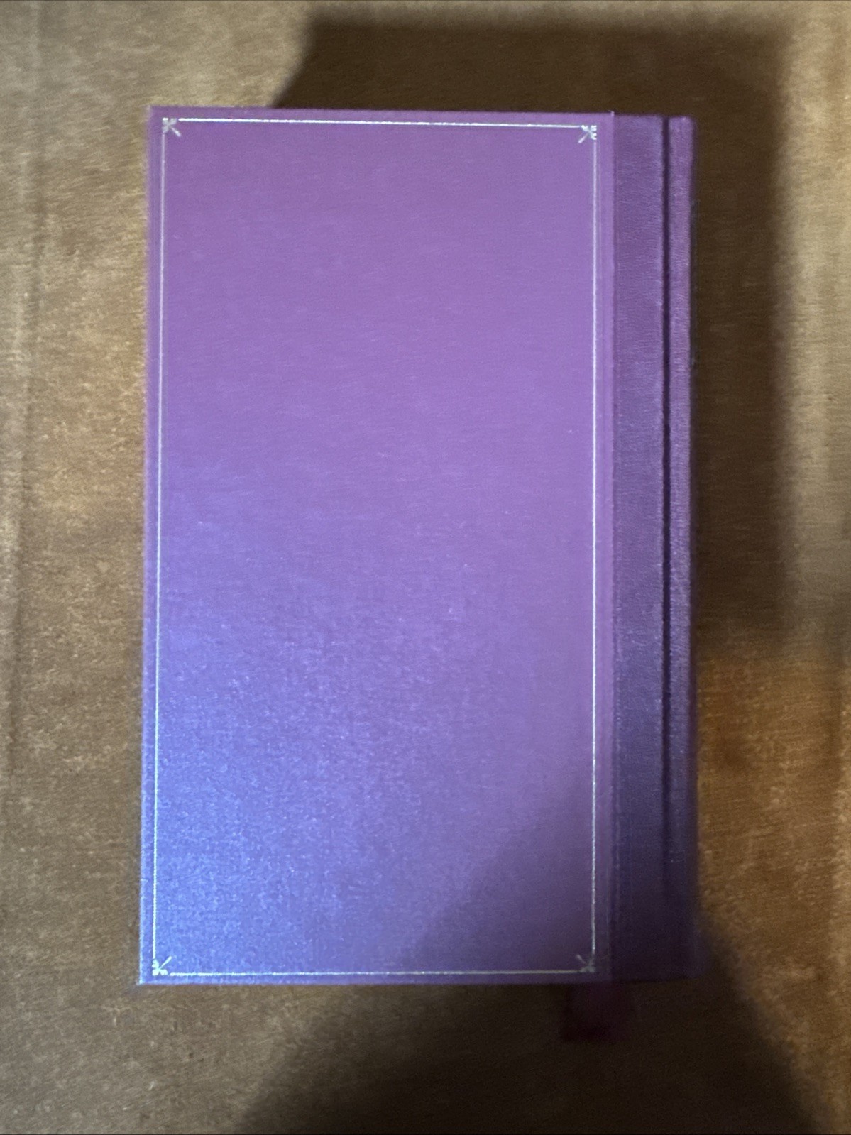 Oliver Twist; Charles Dickens, Folio Society, 2004, 1/4 Leather