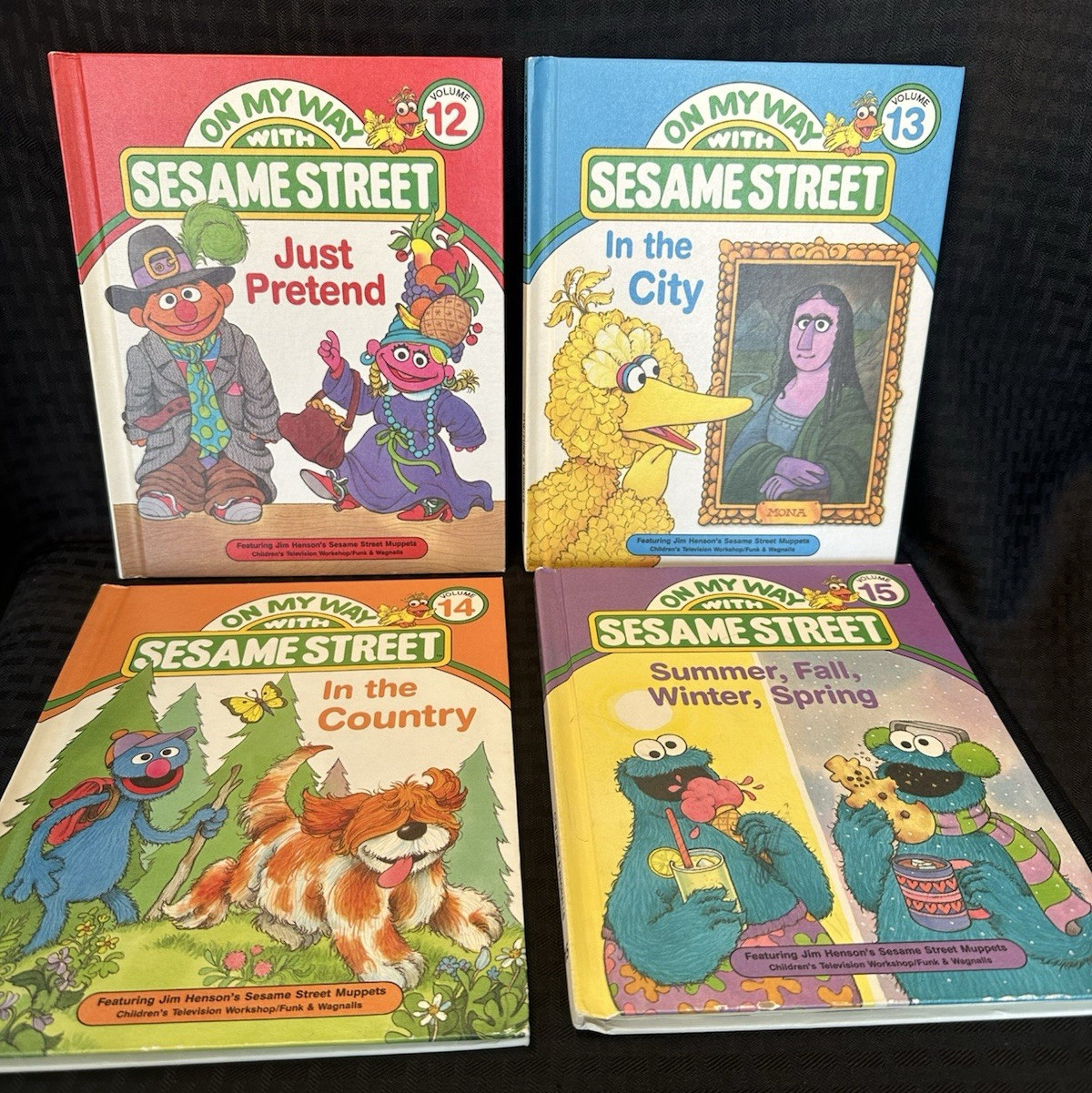 1989 On My Way with Sesame Street Library 1-15 Complete Set w/ Stand -Nice Set!