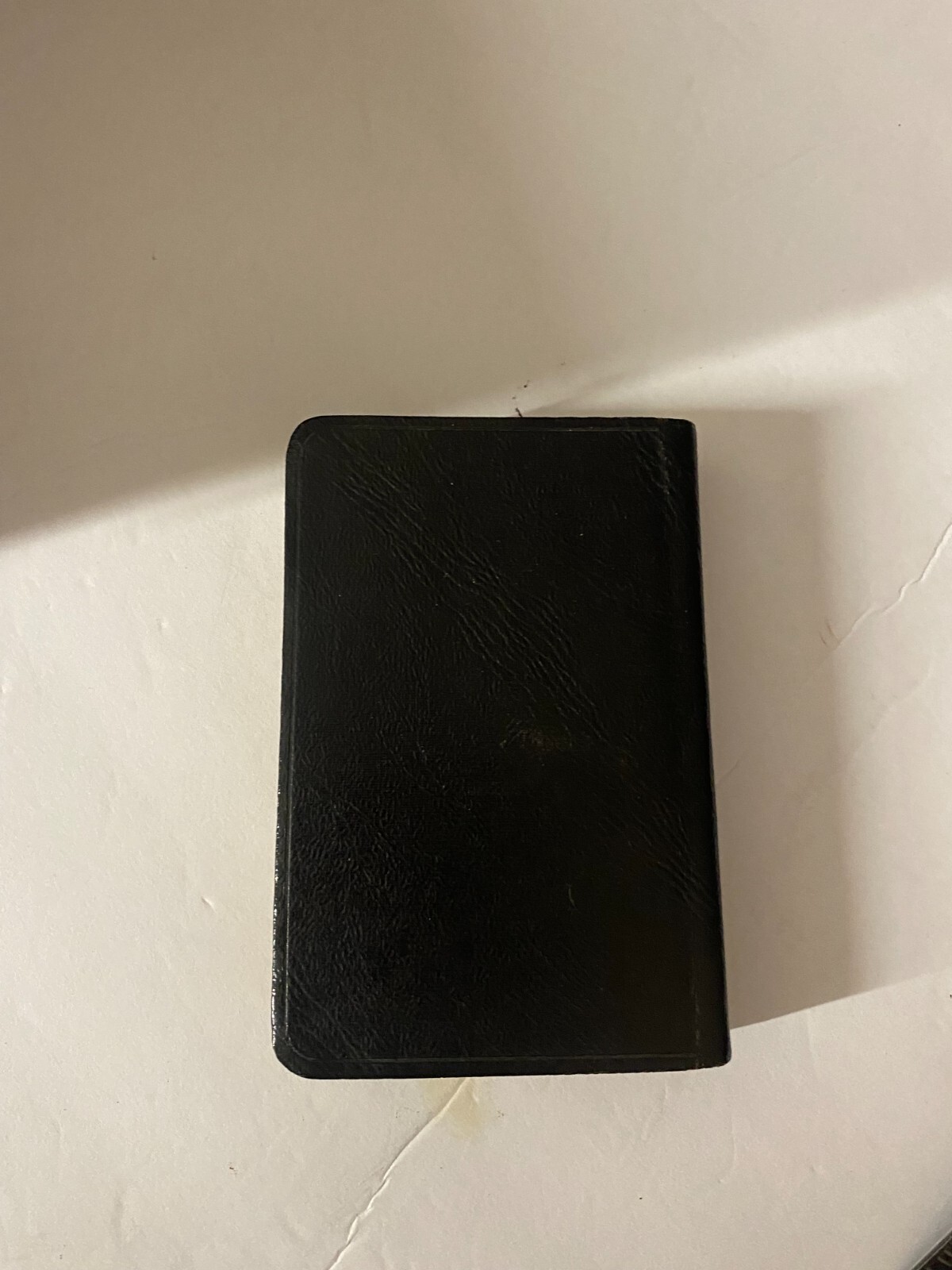 New Testament Red Letter Edition Faux Leather-Bound (4.5″ x 3″) Good condition