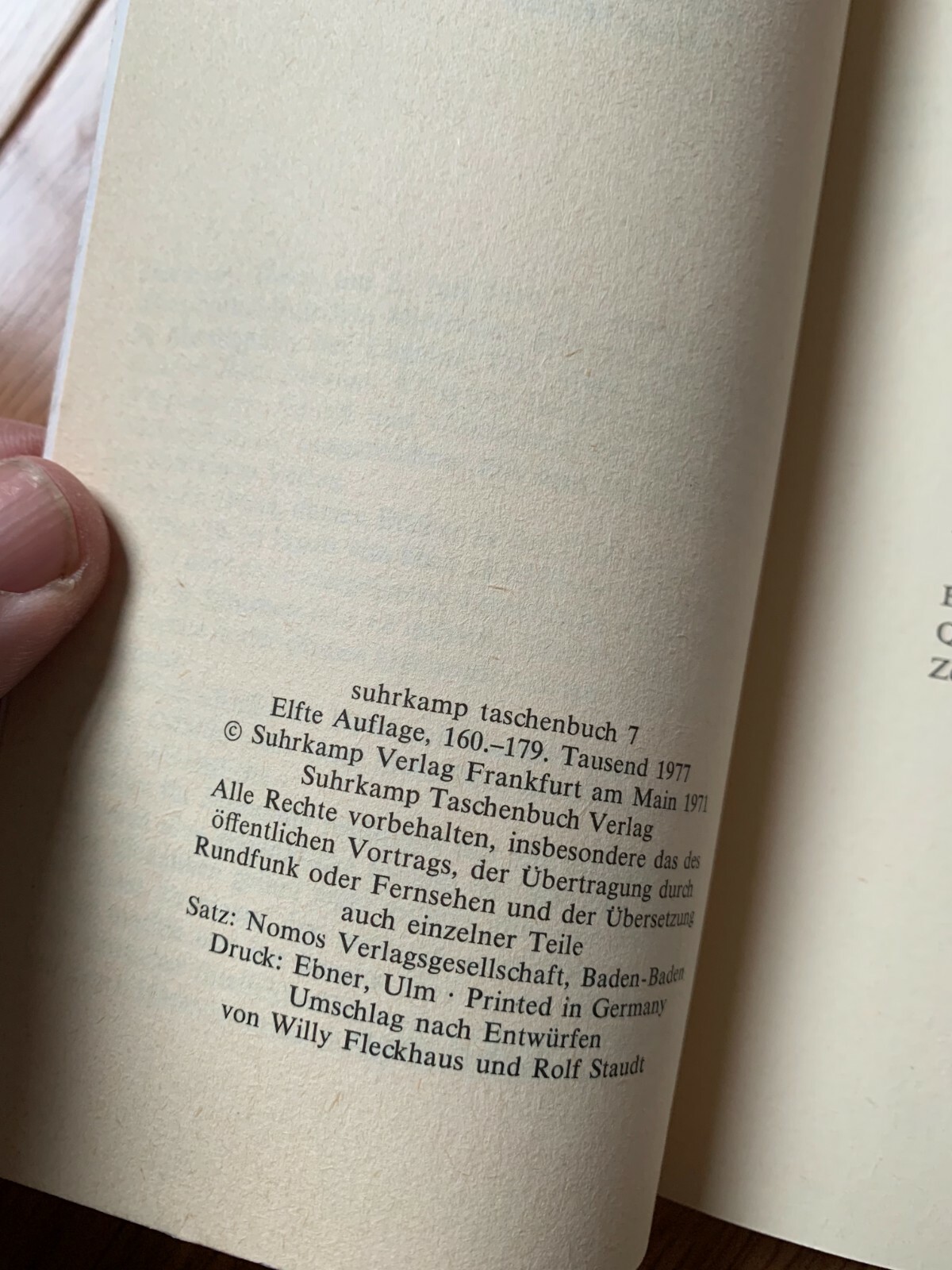 Vintage 1977 LEKTURE FUR MINUTEN: Suhrkamp Taschenbuch By Hermann Hesse BOOK