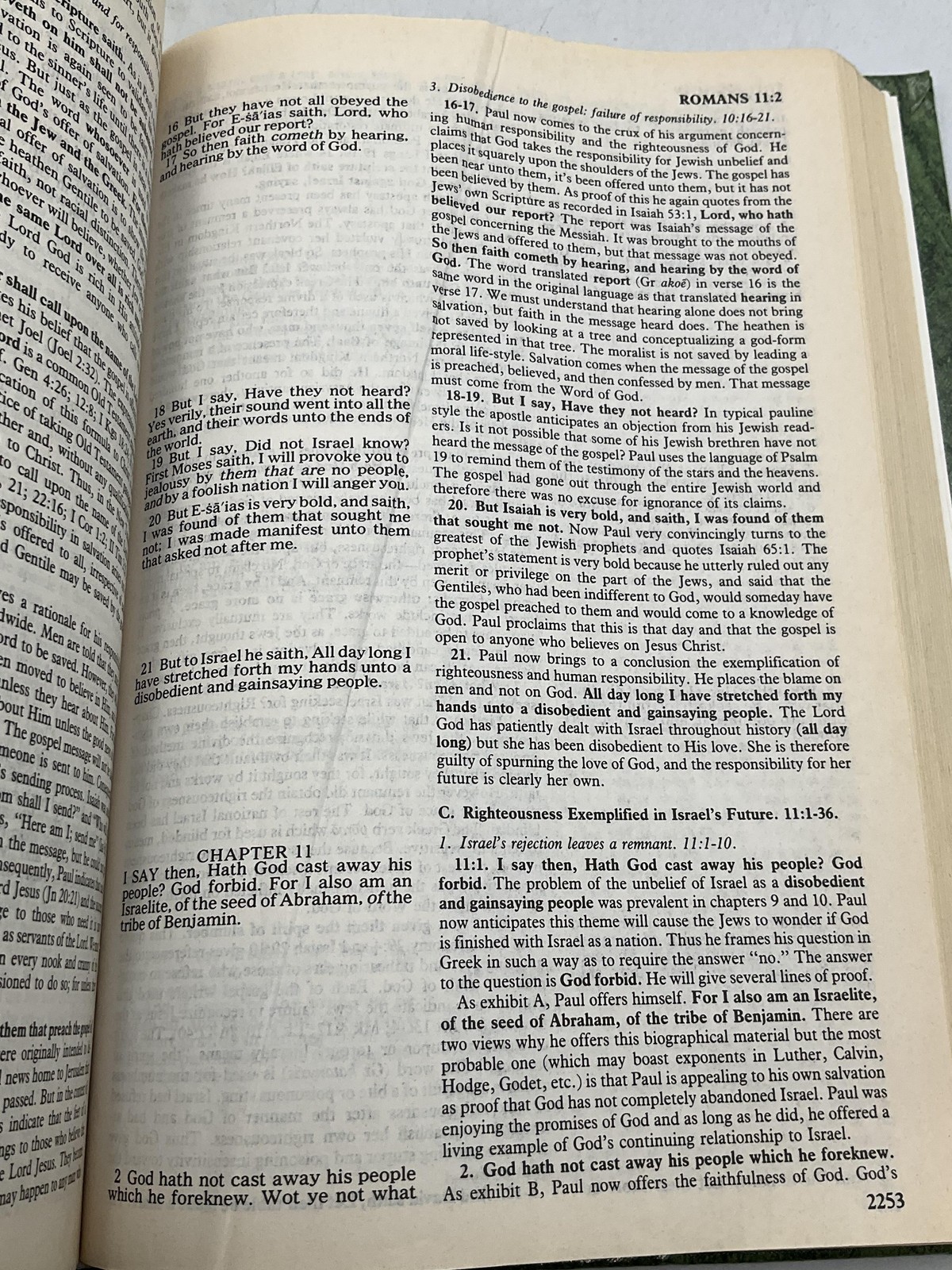 The KJV Parallel Bible Commentary Edward E. Hindson Thomas Nelson HC 1994 Green
