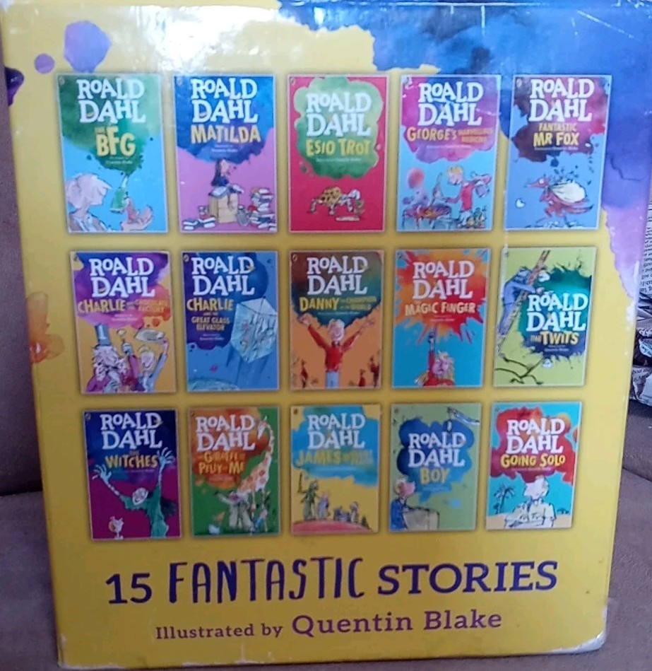 Roald Dahl Collection 14 Fantastic Stories Box Set Including Great Shape (READ)