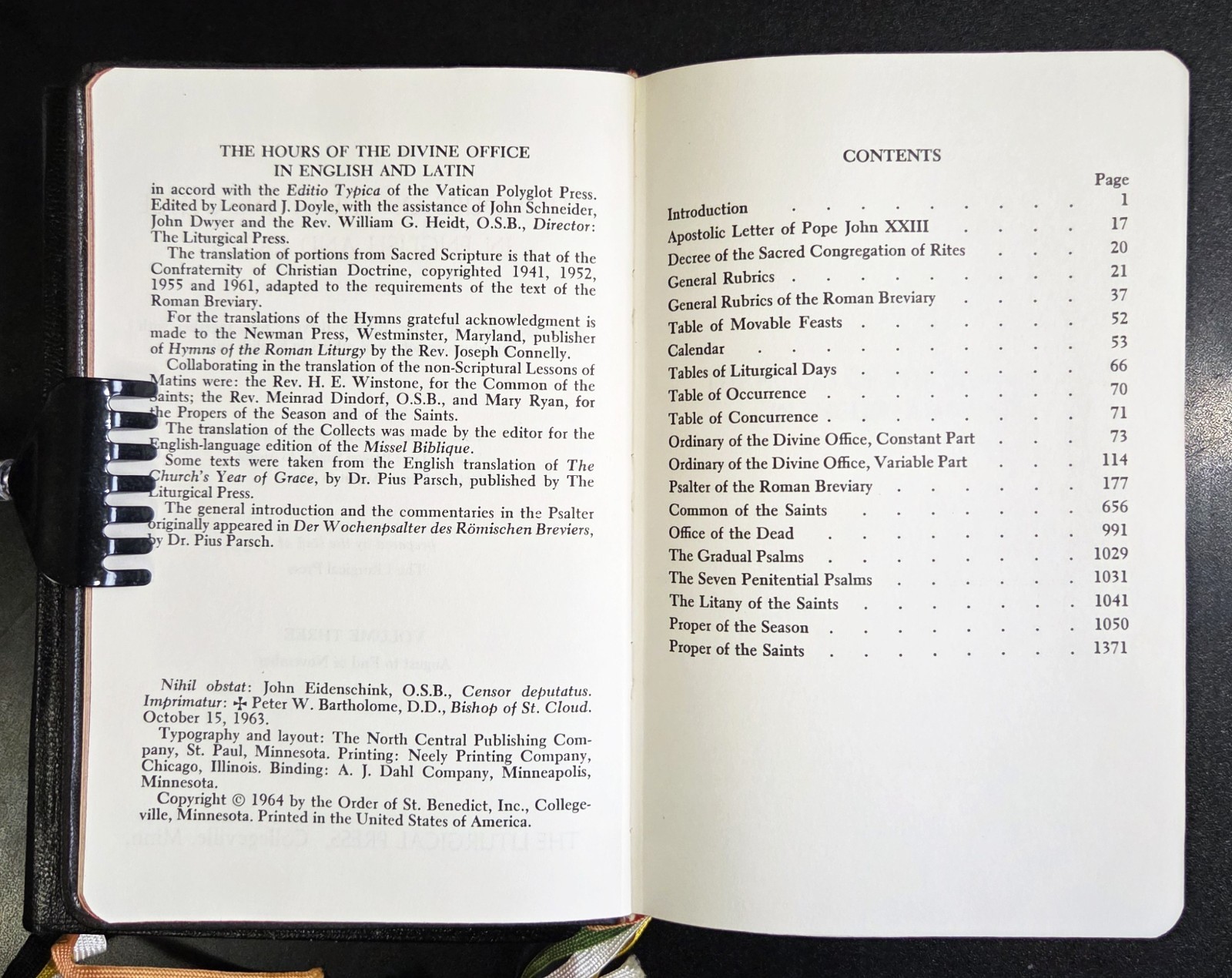 THE DIVINE OFFICE BREVIARY (Latin/English) 3 Volume Set (Leather) Slipcases 1963