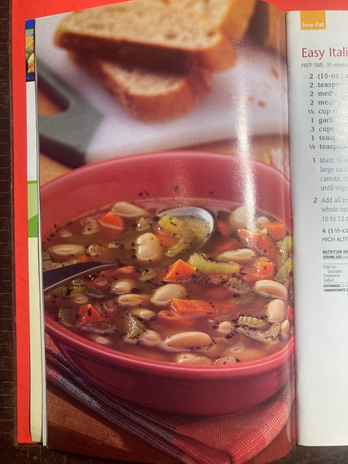 PILLSBURY ONE DISH MEALS RECIPES COOKBOOK 96 PAGES