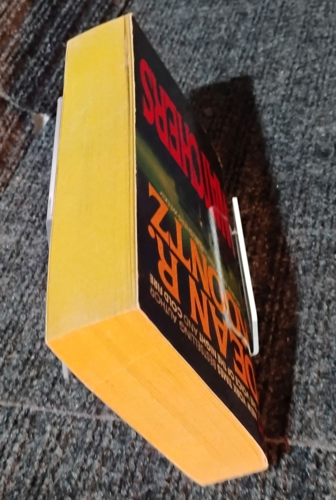 Dean Koontz WATCHERS 1988 Berkley Thriller Sci-Fi Horror Paperback Novel