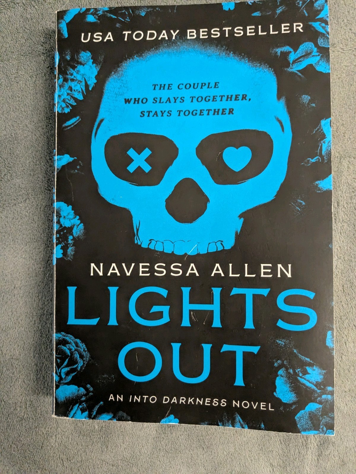 Lights Out by Navessa Allen Paperback