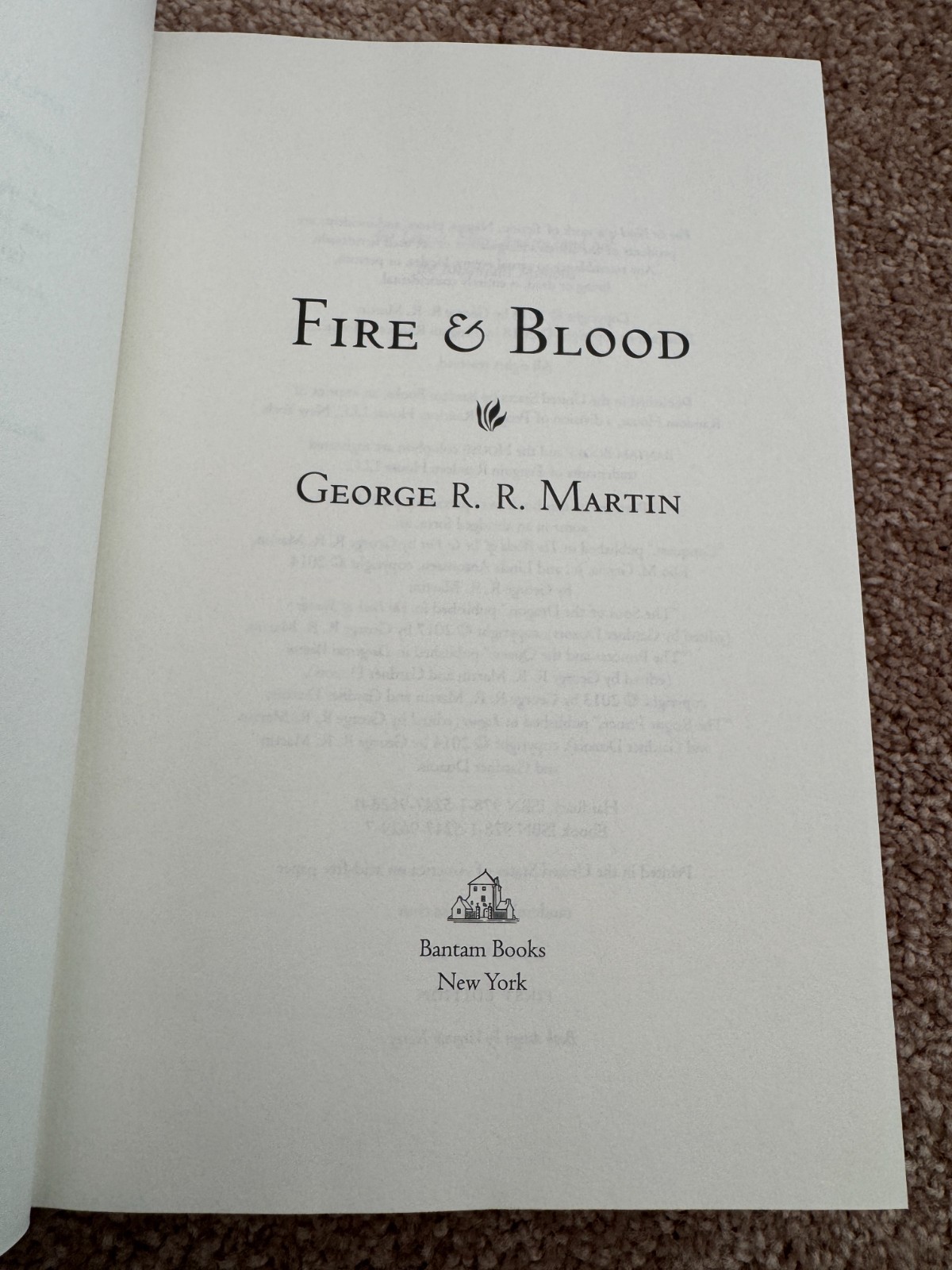 FIRE & BLOOD George R.R. Martin GAME OF THRONES HCDJ 1ST / 1ST House Dragon MNT