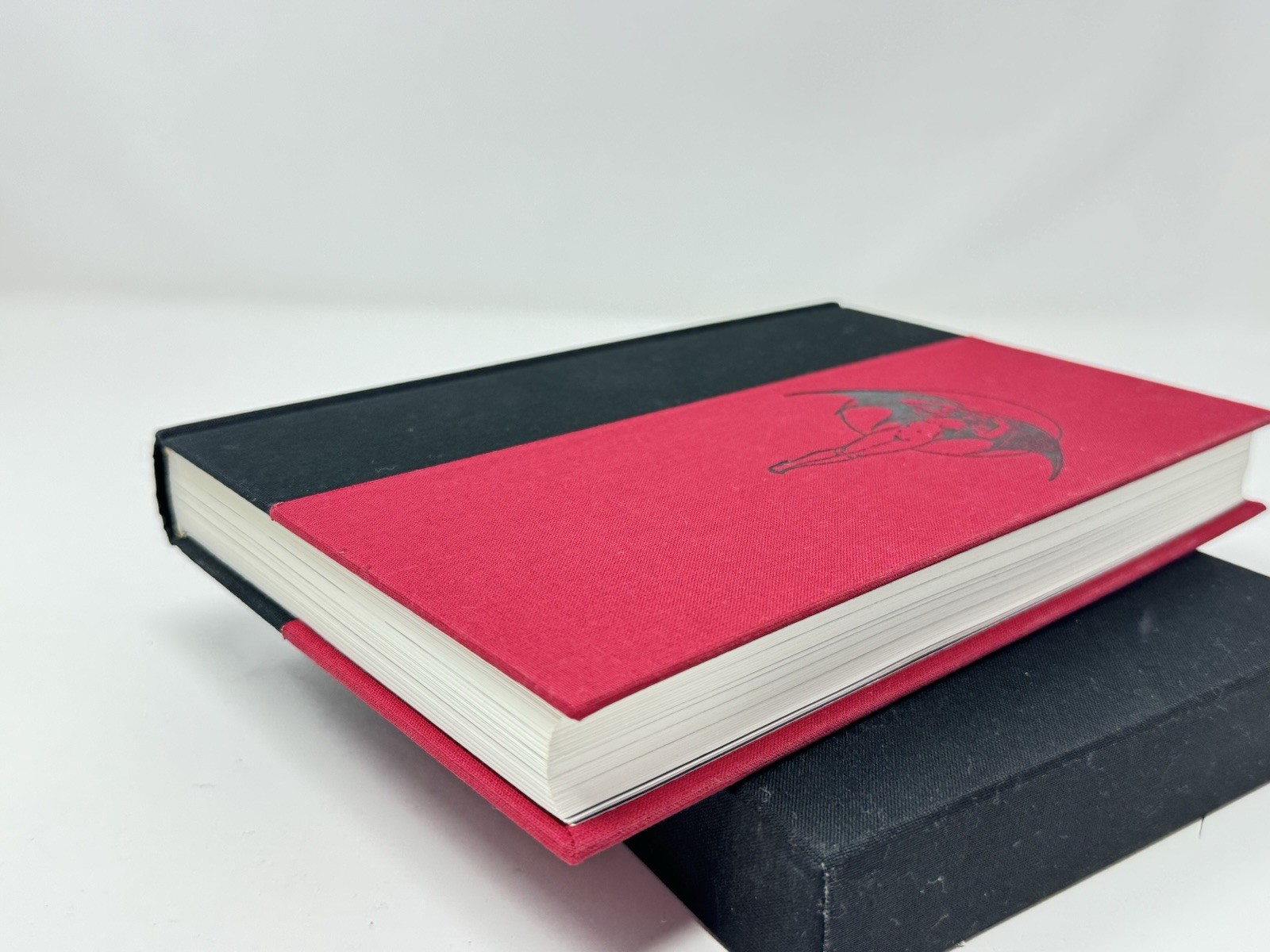 The New Neighbor Ray Garton 1991 Charnel House Signed Limited Slipcase