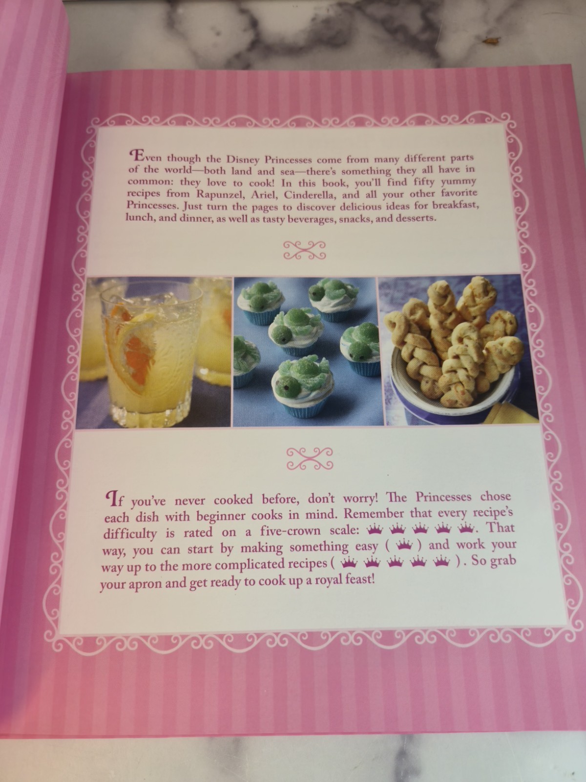 The Disney Princess Cookbook 2013 First Edition Hardcover 144 Pages SHIPS FREE