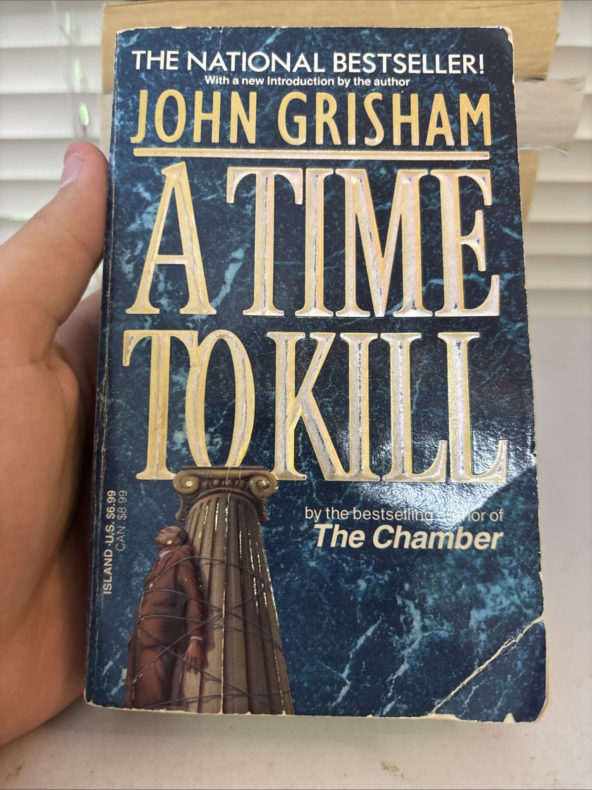 Lot of 10 – John Grisham – Mass paperback books – FREE SHIPPING
