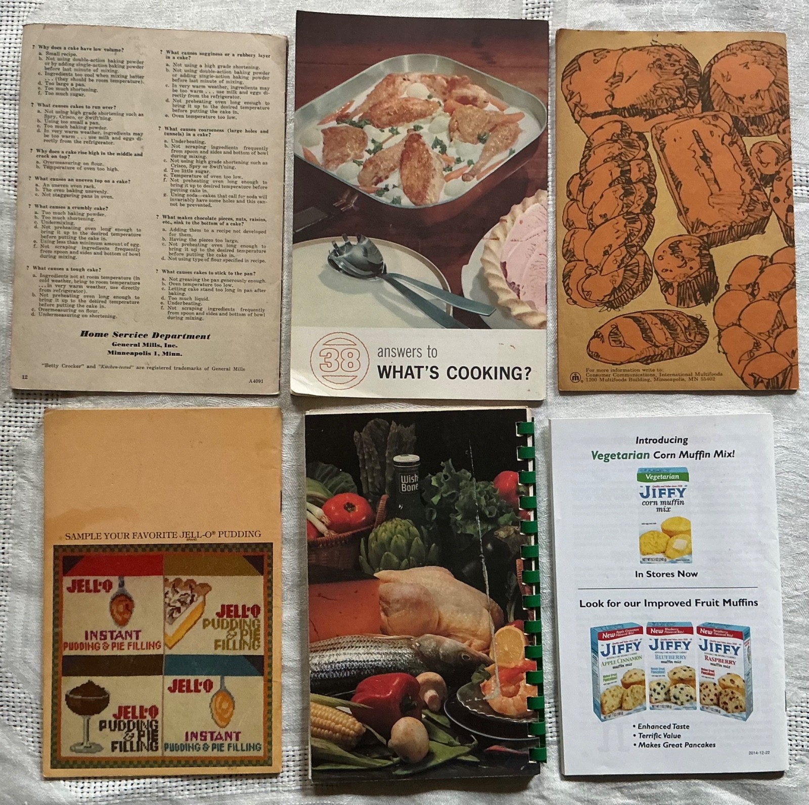 Lot of 60+ Vntg Advertising Cookbook Booklet Pamphlet Recipes 1930s – 2000s