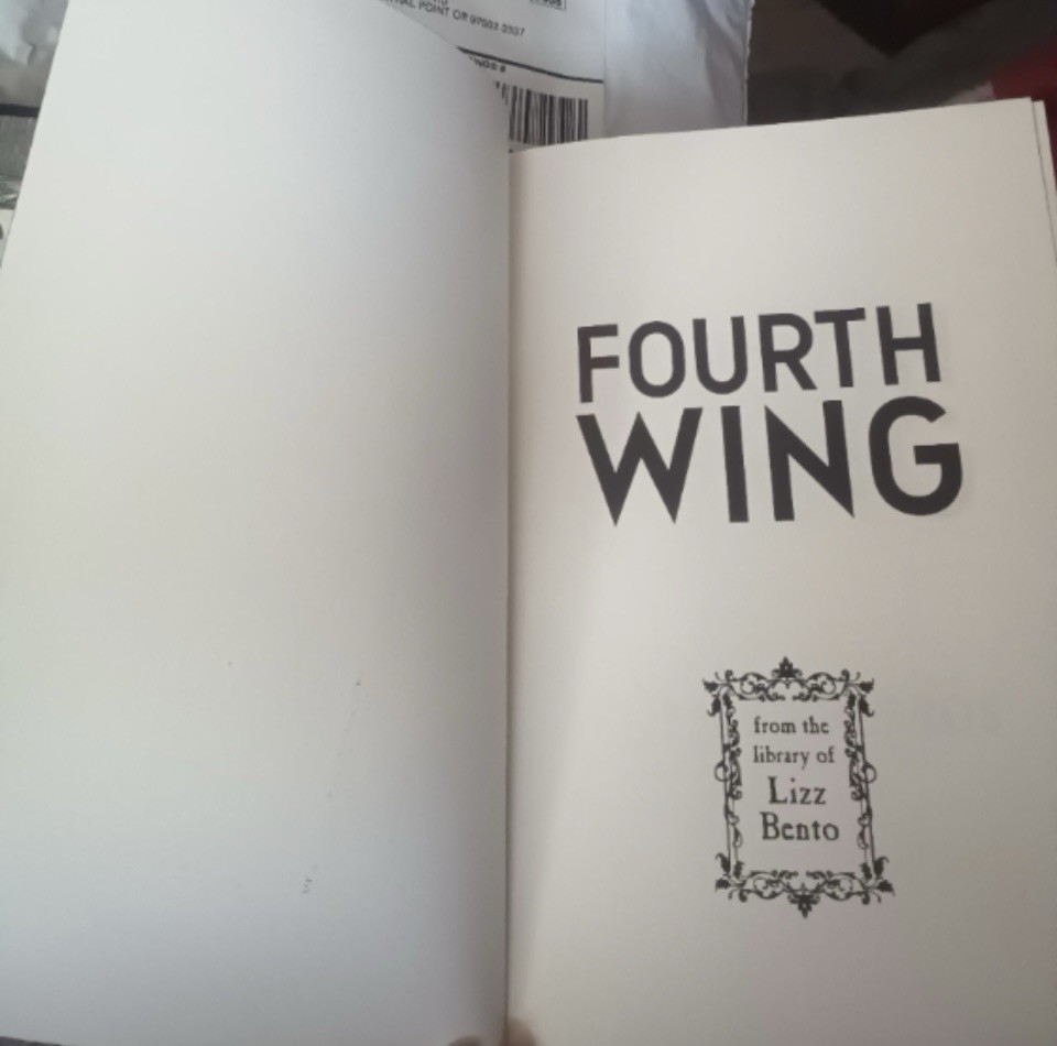 Fourth Wing By Rebecca Yarros 1st Edition 1st Printing Sprayed Edges