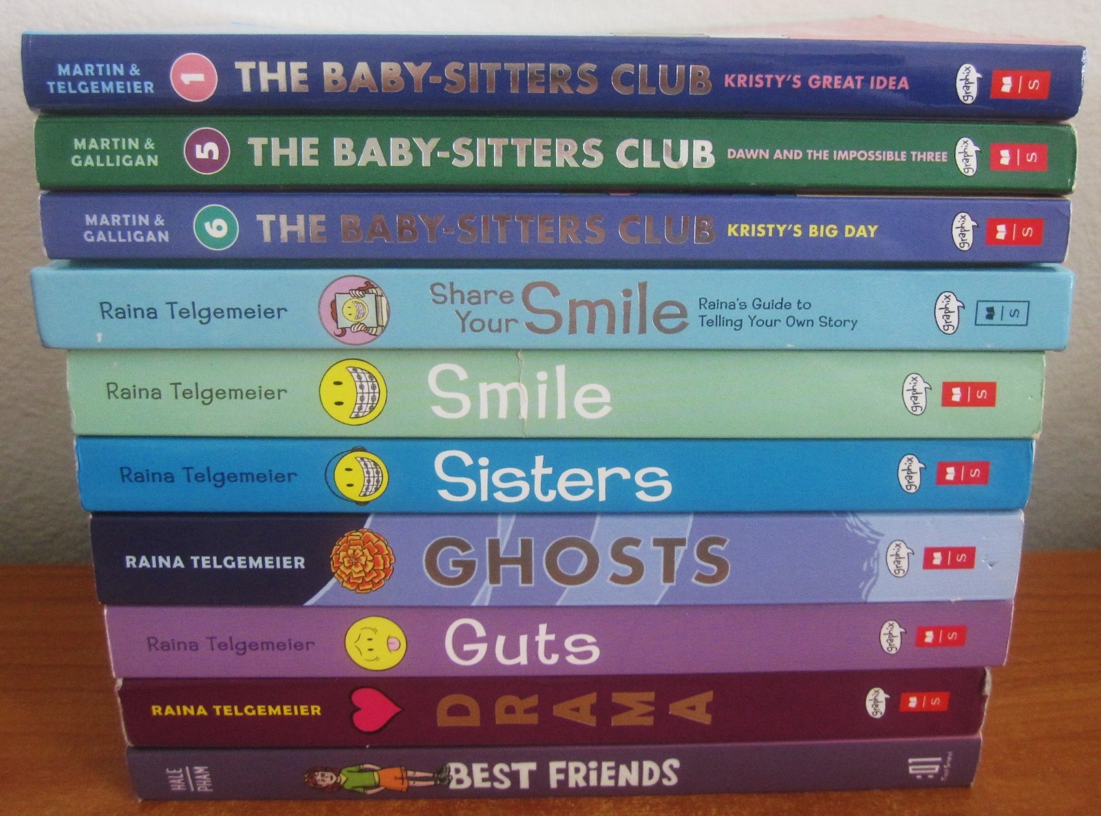 LOT OF 11 GRAPHIC NOVEL BOOKS: GUTS, SMILE, GHOSTS, DRAMA, BABYSITTERS CLUB