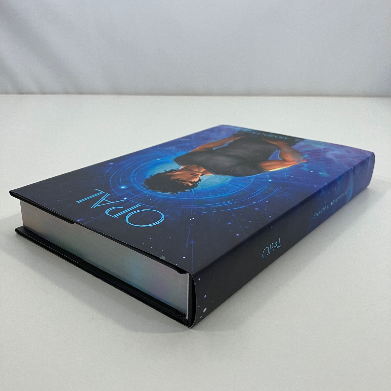 Opal Jennifer Armentrout Lux Series Books for Days Crate First Edition 2012 HCDJ