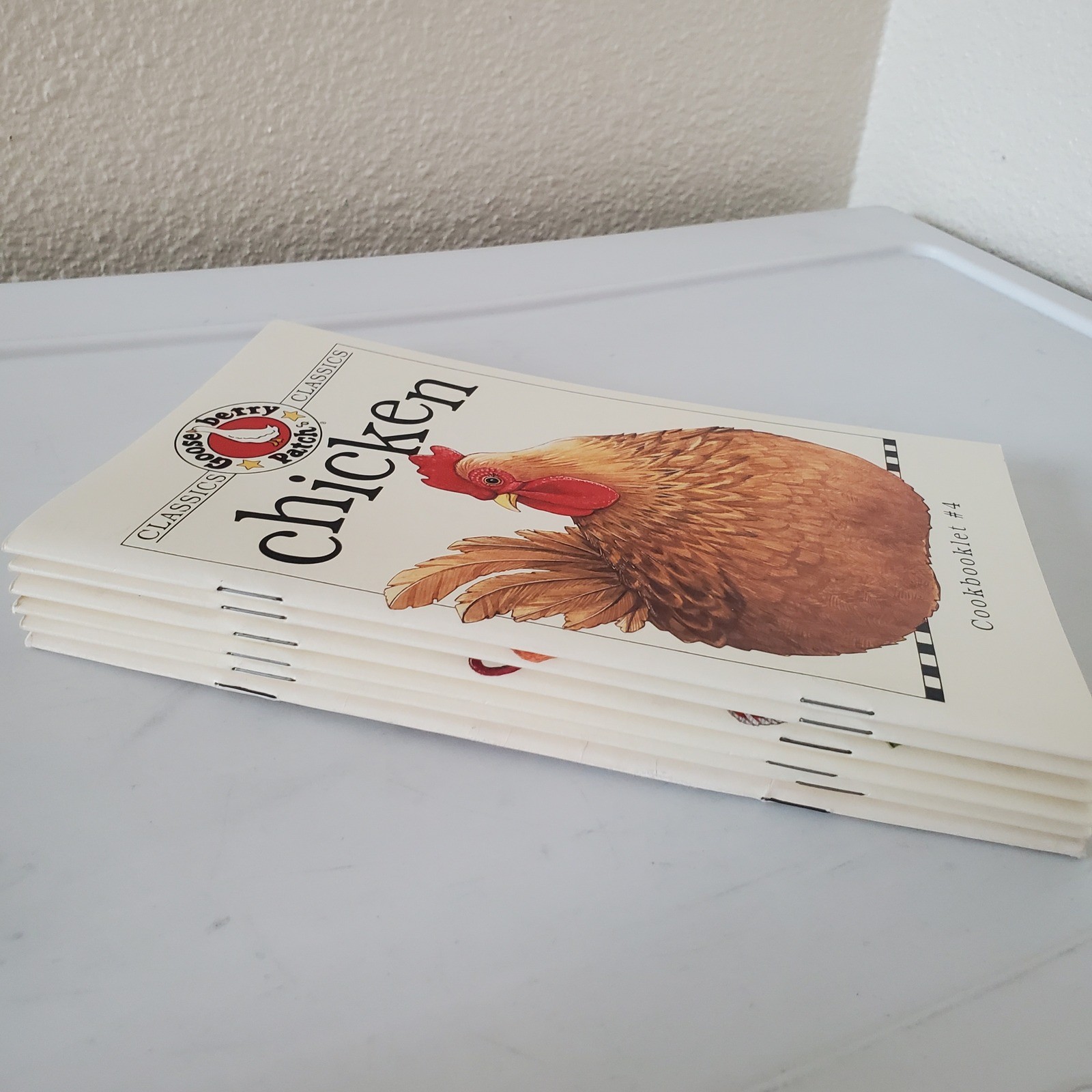 Gooseberry Patch Classics Cookbooklet Lot of 6 Chicken Pies Chili Hot Cocoa