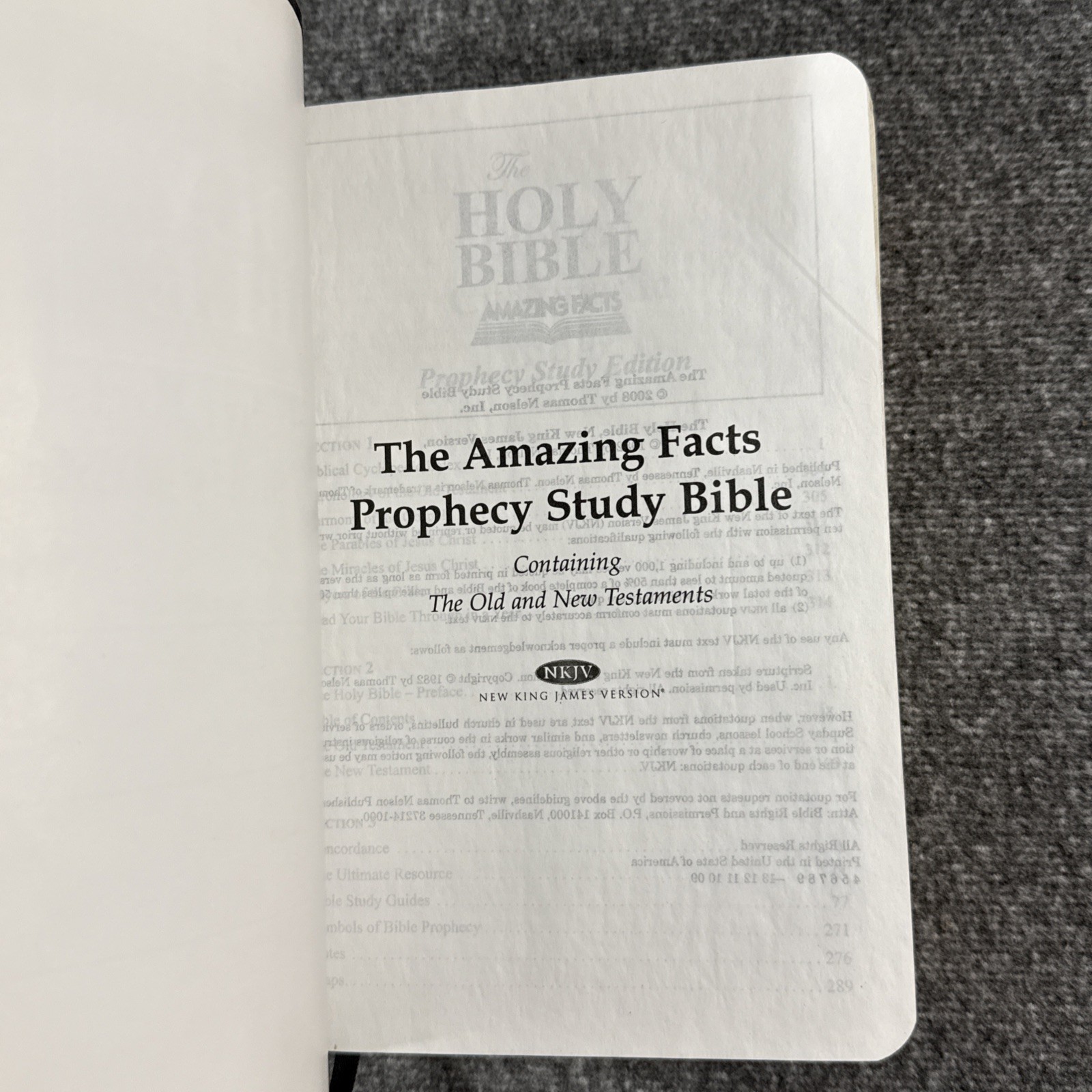 Amazing Facts Prophecy Study Bible NKJV Leathersoft Black Thomas Nelson 2008