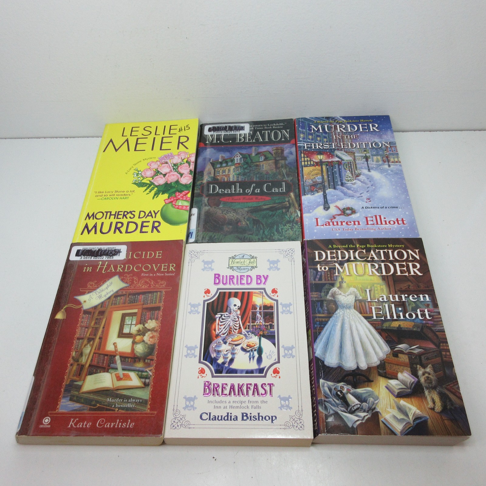 Lot of 10 Mystery Paperback Books