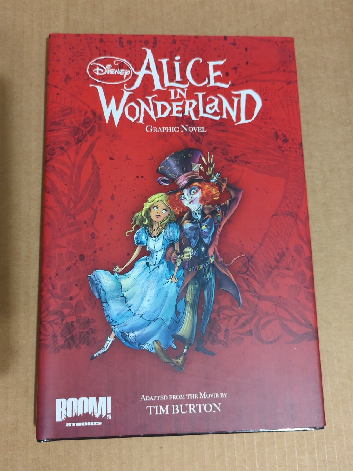 Boom! Studios comic Disney Alice in Wonderland Alessandro Ferrari 2010 Hardcover