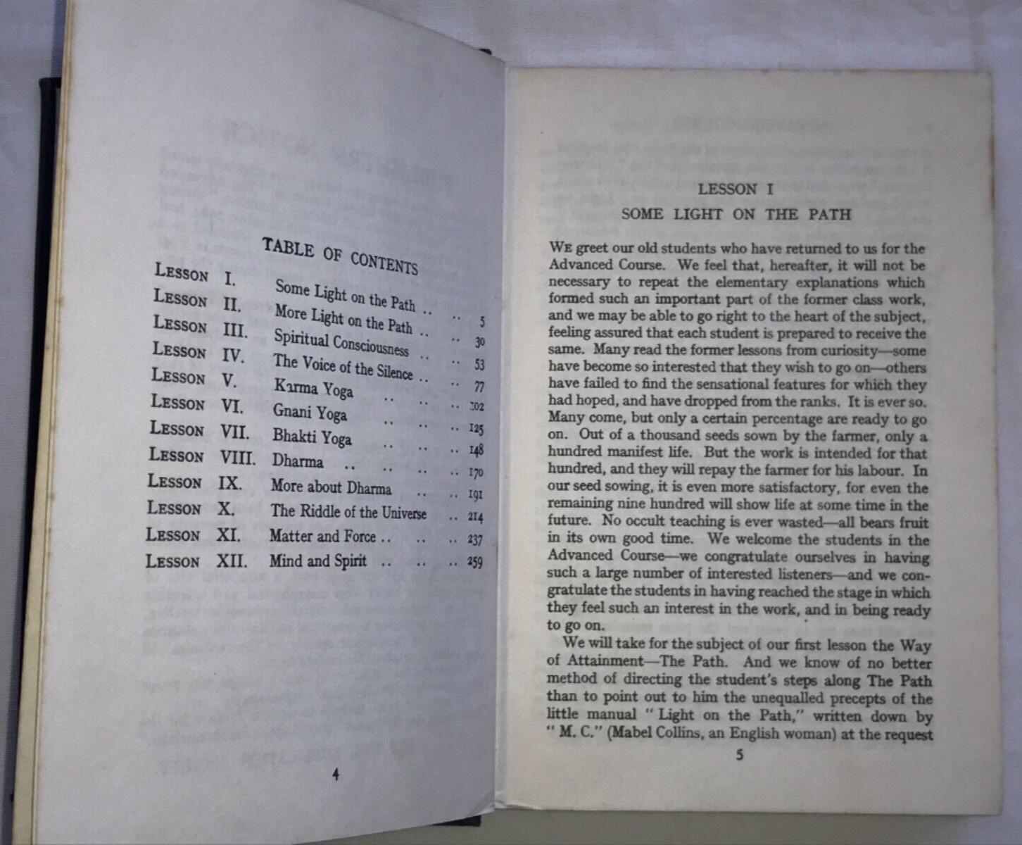 Advanced course in Yogi Philosophy Oriental Occultism Book Y. Ramacharaka VTG