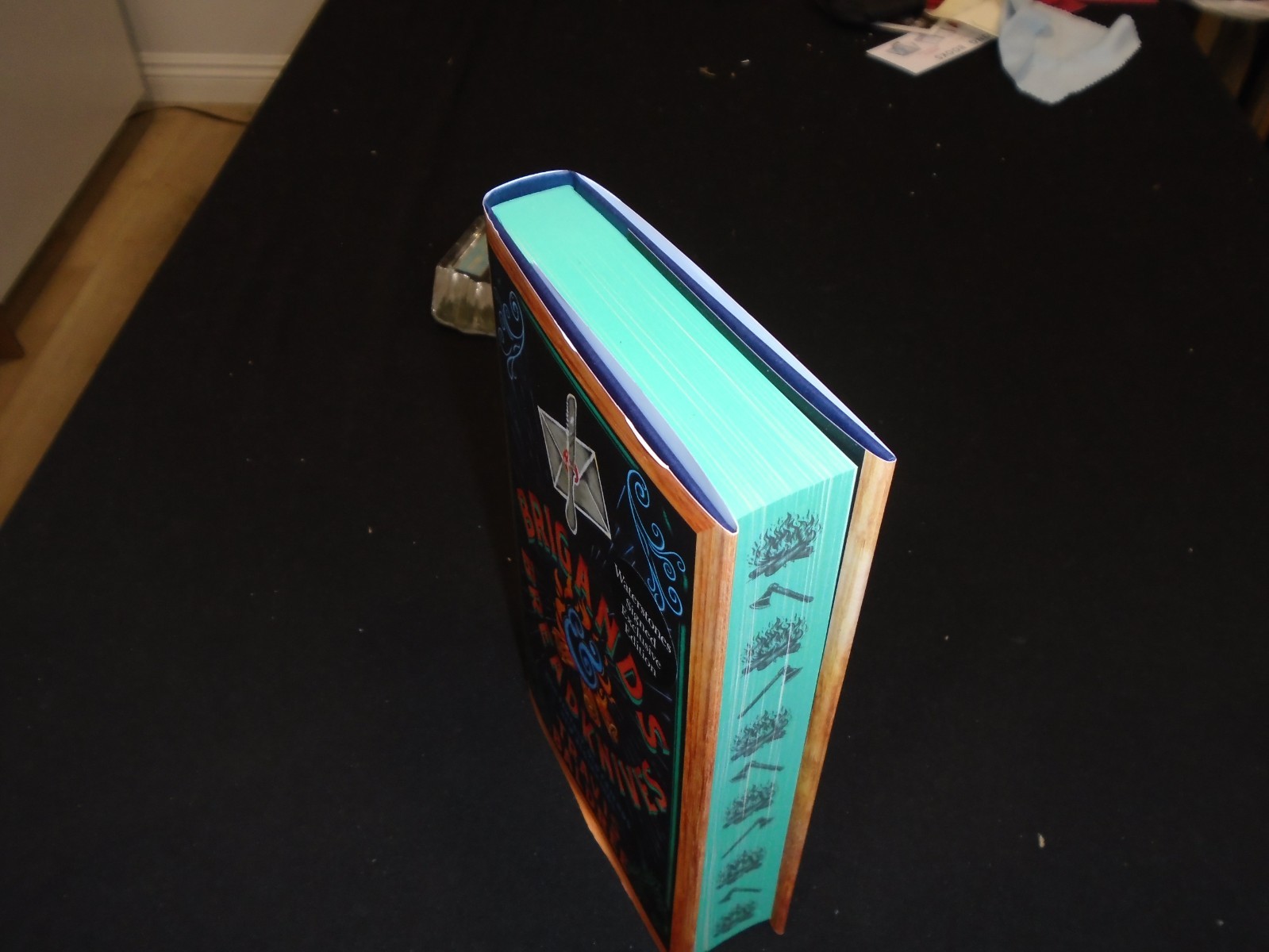 Signed Travis Baldree Brigands & Breadknives UK 1/1 Deluxe Legends & Lattes