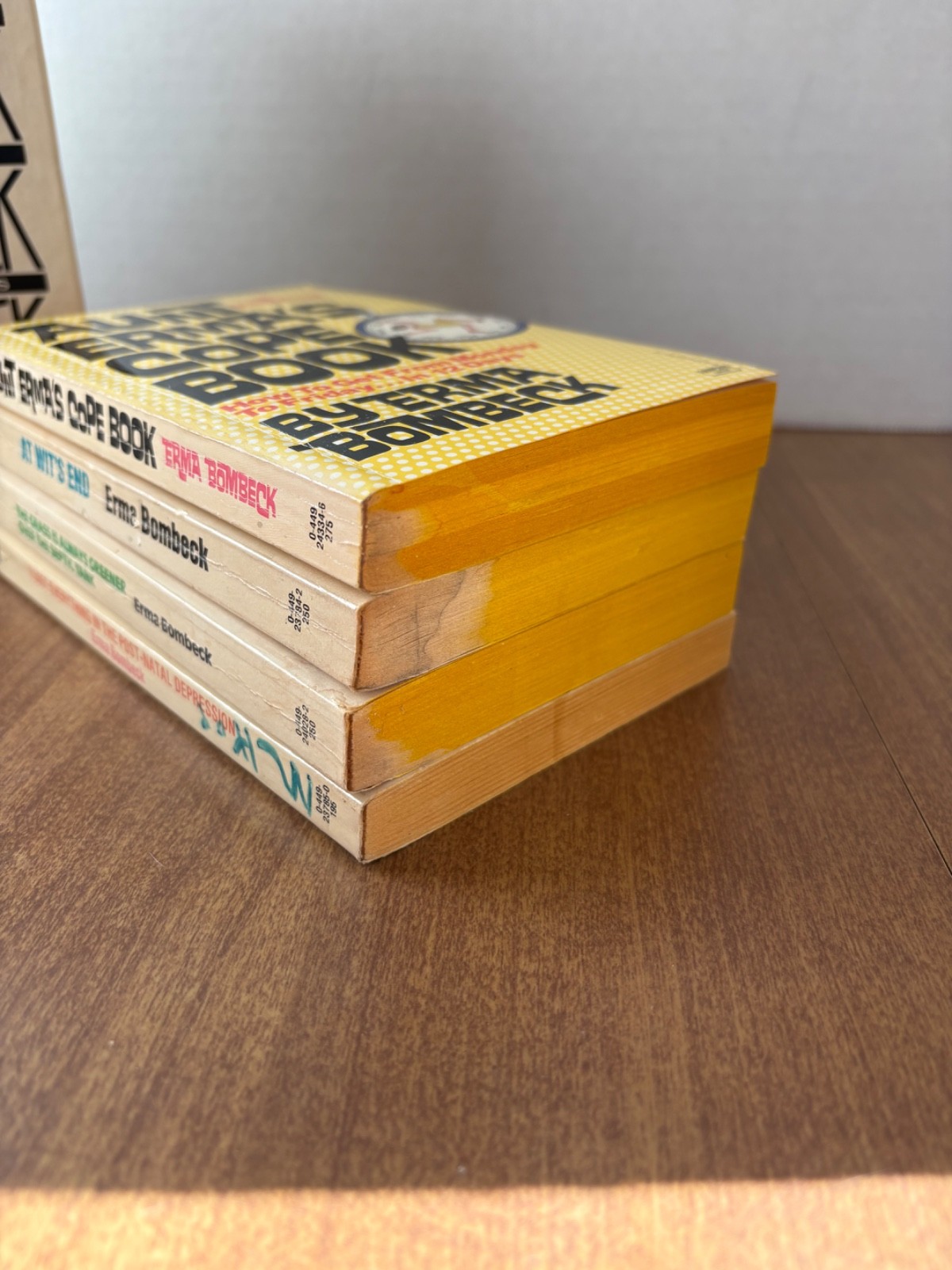 Erma Bombeck Lot of 4 Paperbacks Boxed Set (See photos for titles)