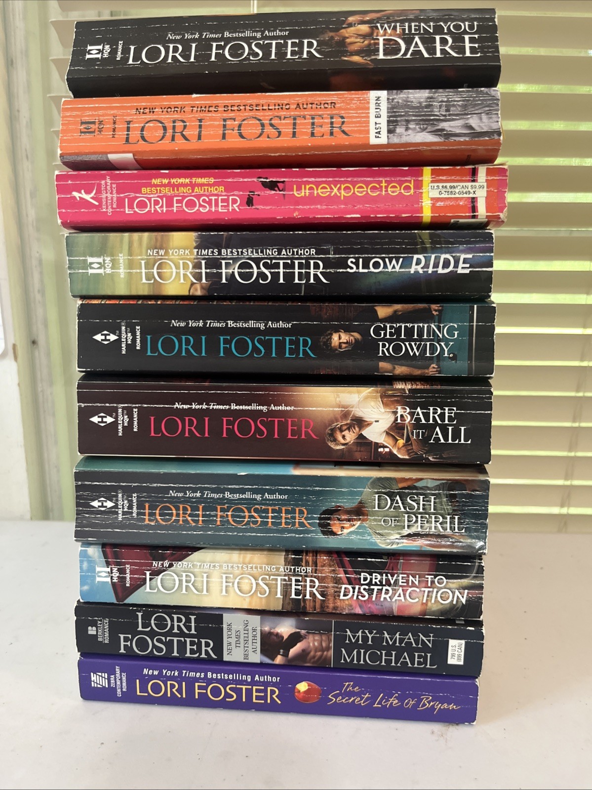 Lot of 10 – Lori Foster – Romance – Free Shipping