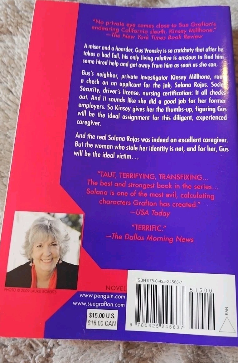 T is for Trespass: A Kinsey Millhone Novel – Paperback By Grafton, Sue – GOOD
