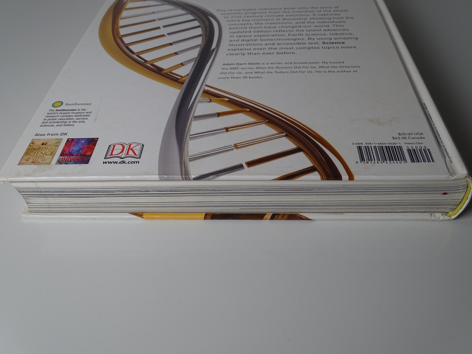 „Science: The Definitive Visual Guide / 512 Pages / Published In 2016
