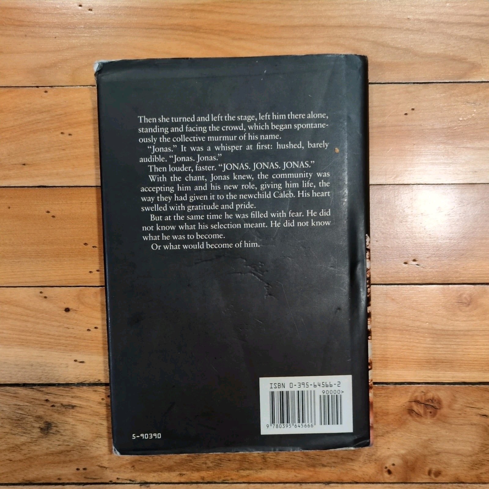 SIGNED The Giver by Lois Lowry Signed and Dated~ Hardcover/Dj 19th printing
