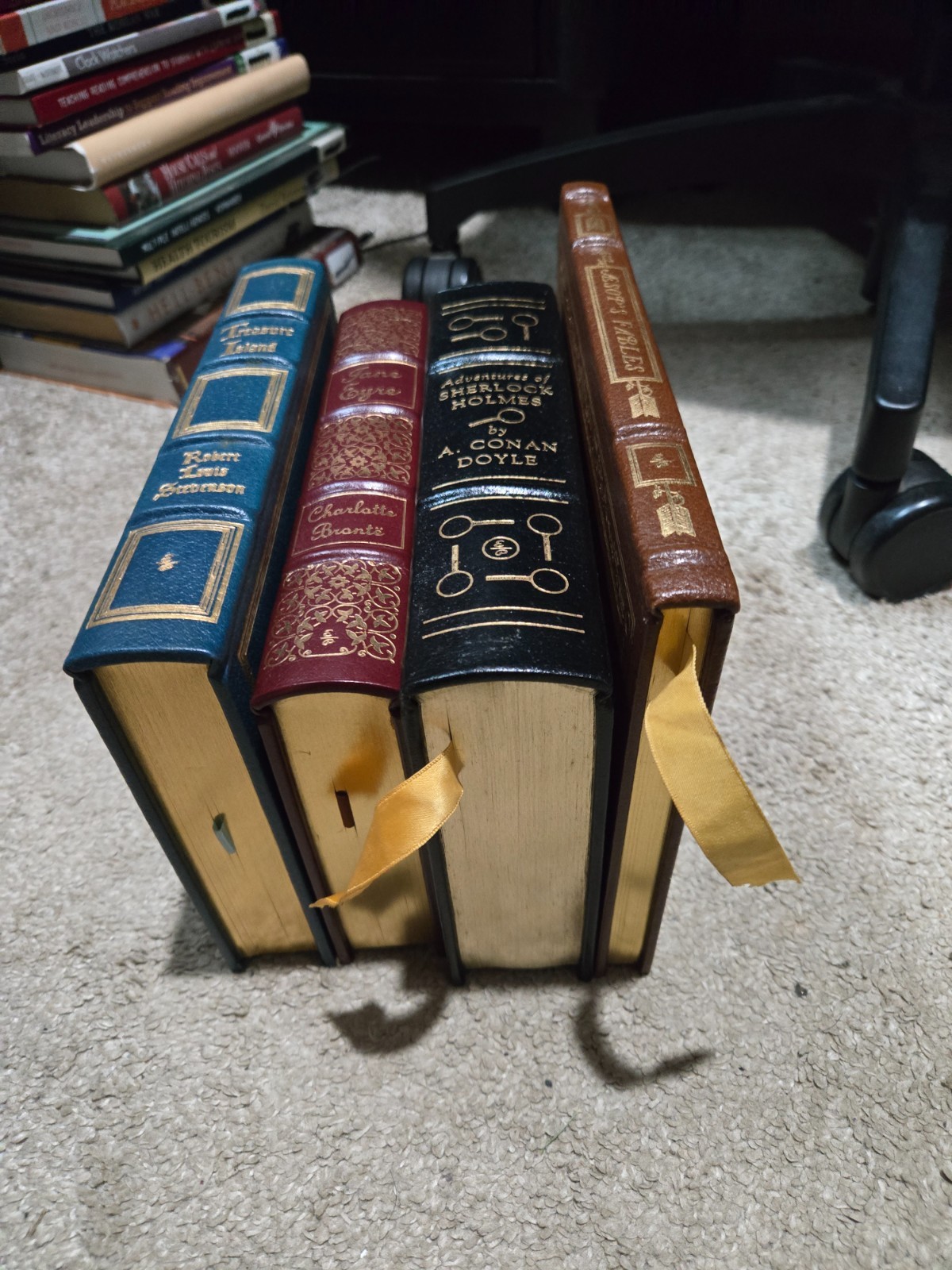 The Easton Press Lot of 4 Books – Jane Eyre Aesop’s Fables Treasure Island