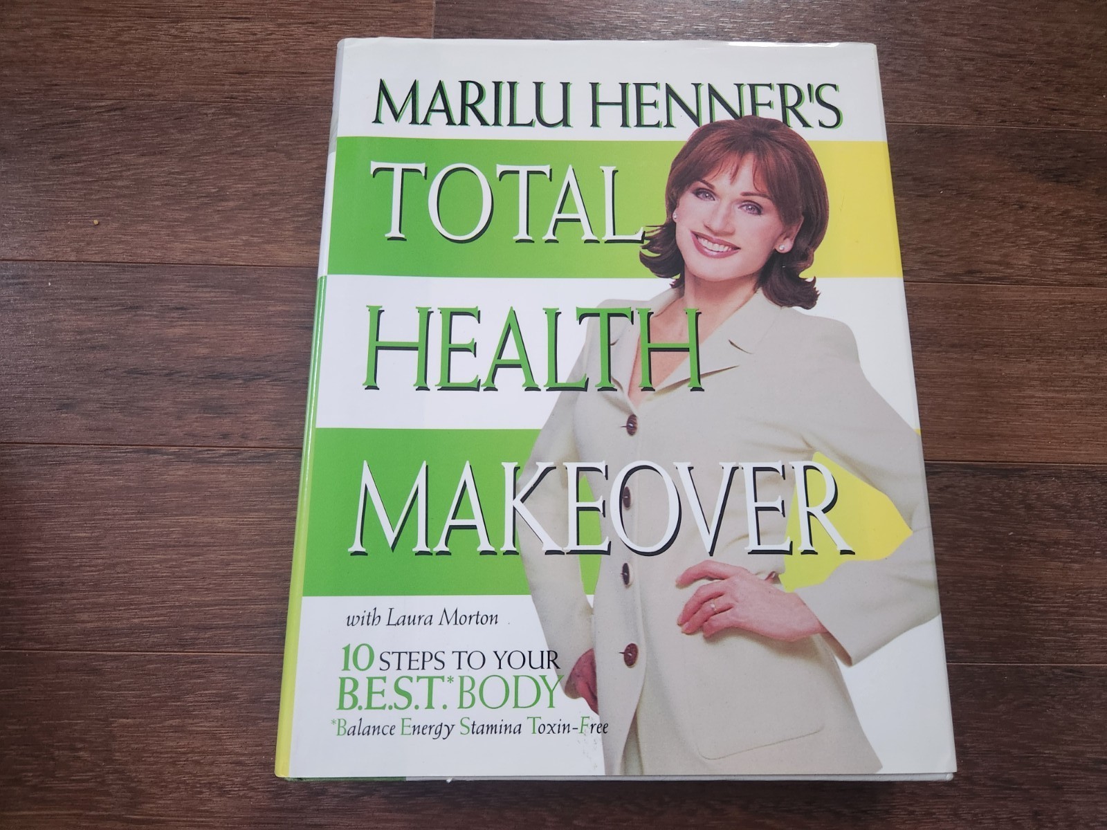 Marilu Henner SIGNED The Total Health Makeover 1998 First Edition Hardcover COA