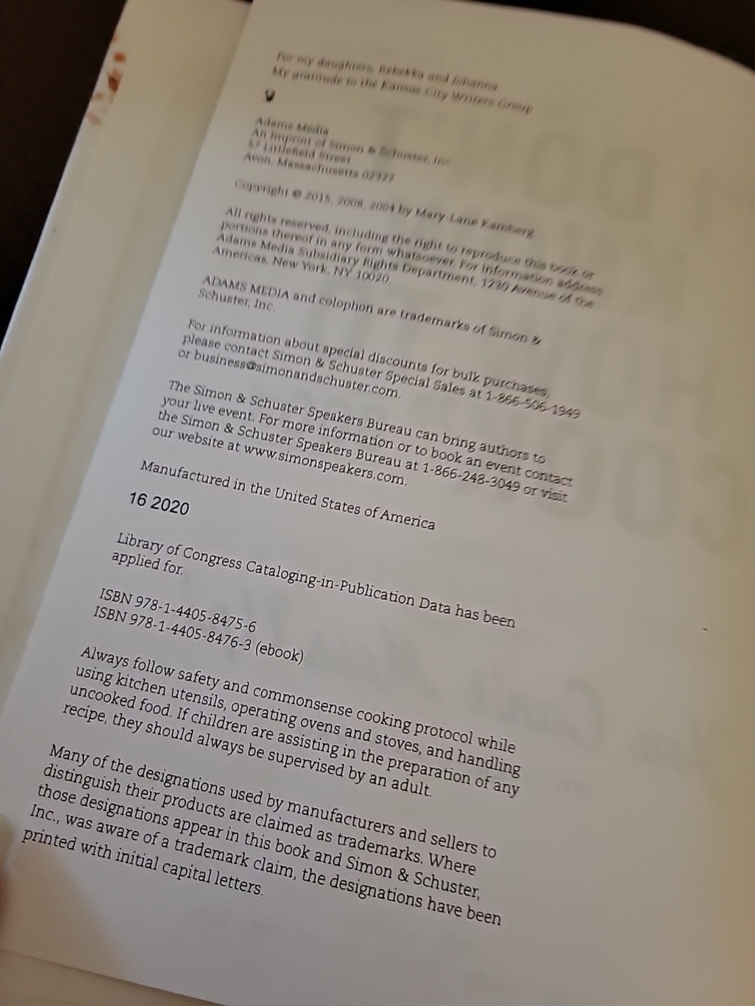 The I Don’t Know How To Cook Book: 300 Great Recipes You Can’t Mess Up!