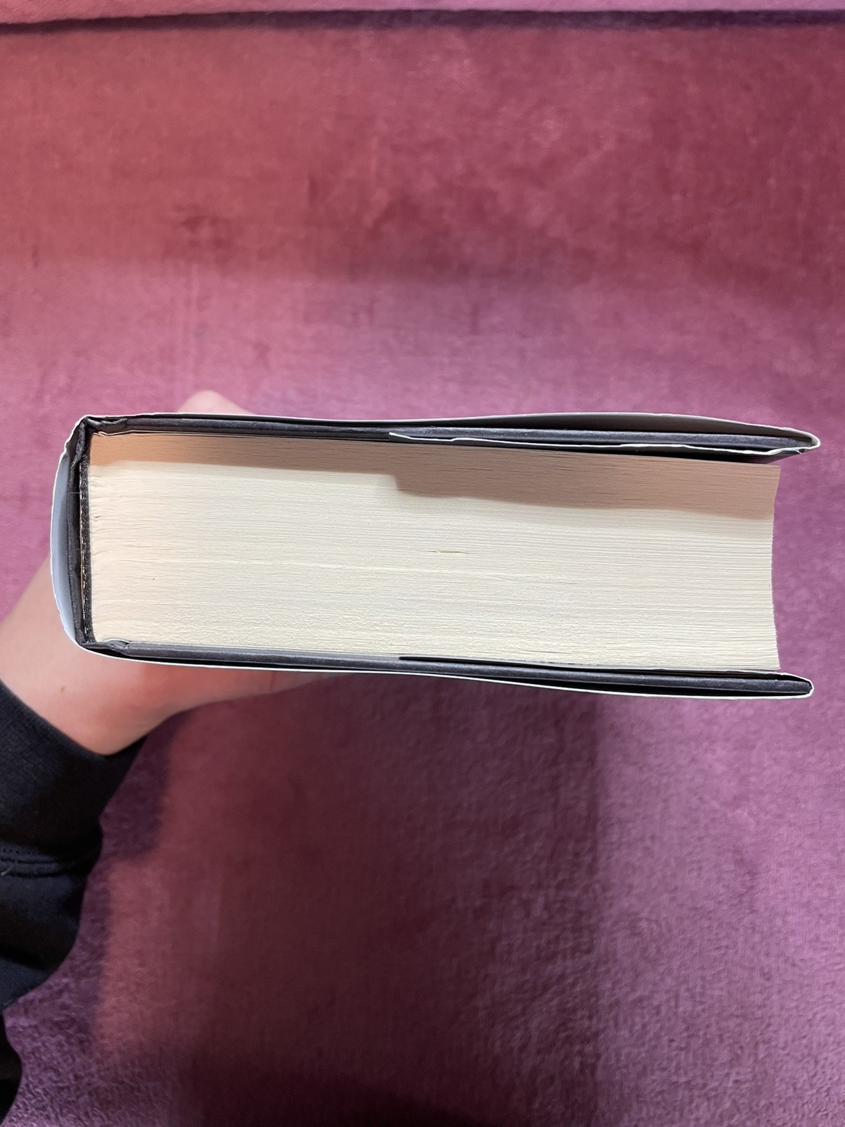 HAND SIGNED UNREAD Iron Flame Standard Edition Hand Signed By Rebecca Yarros New