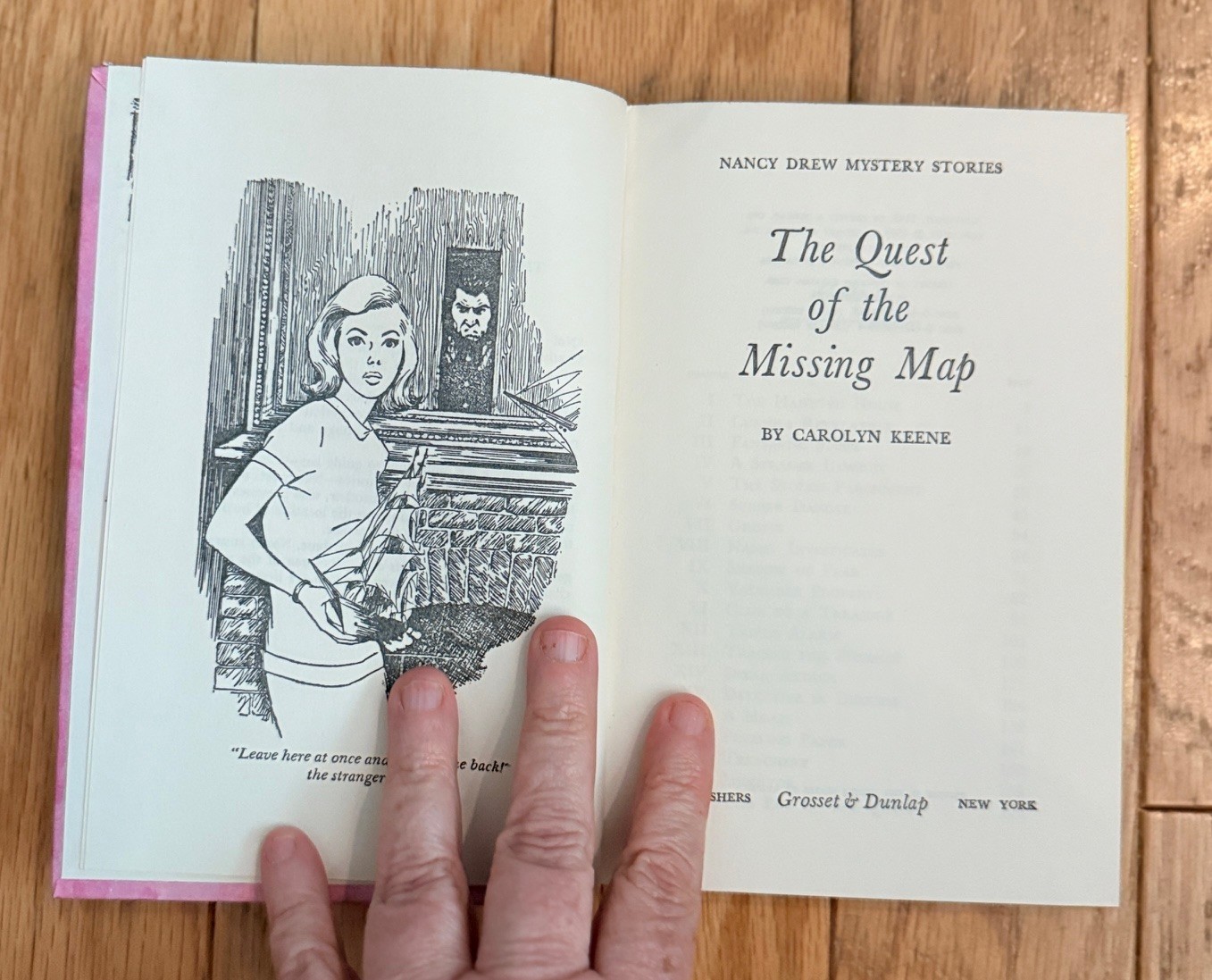 Nancy Drew #19 The Clue of the Missing Map 1942, 1969 White Endpapers