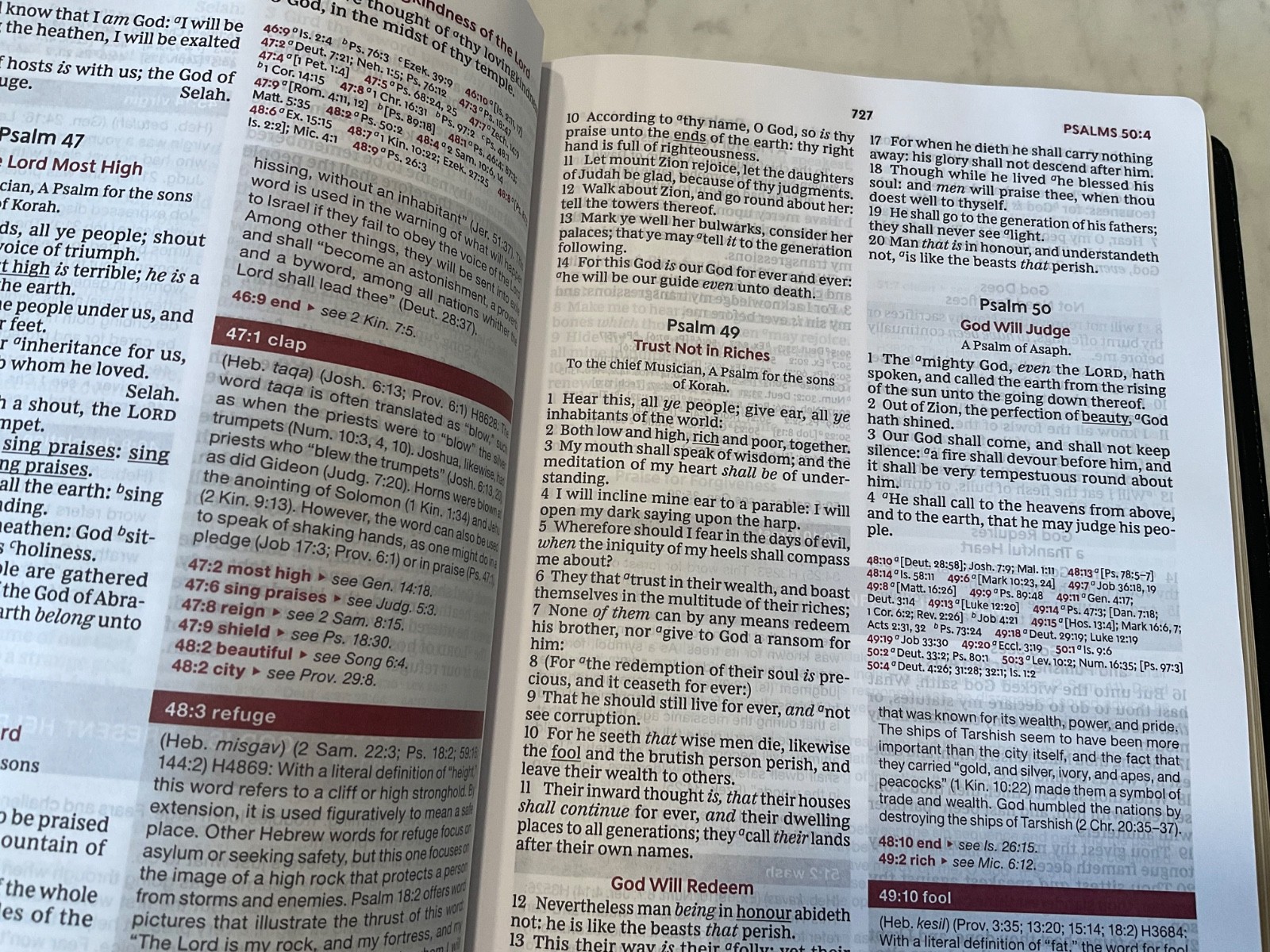 KJV Word Study Reference Bible Comfort Print Black Leather-Soft
