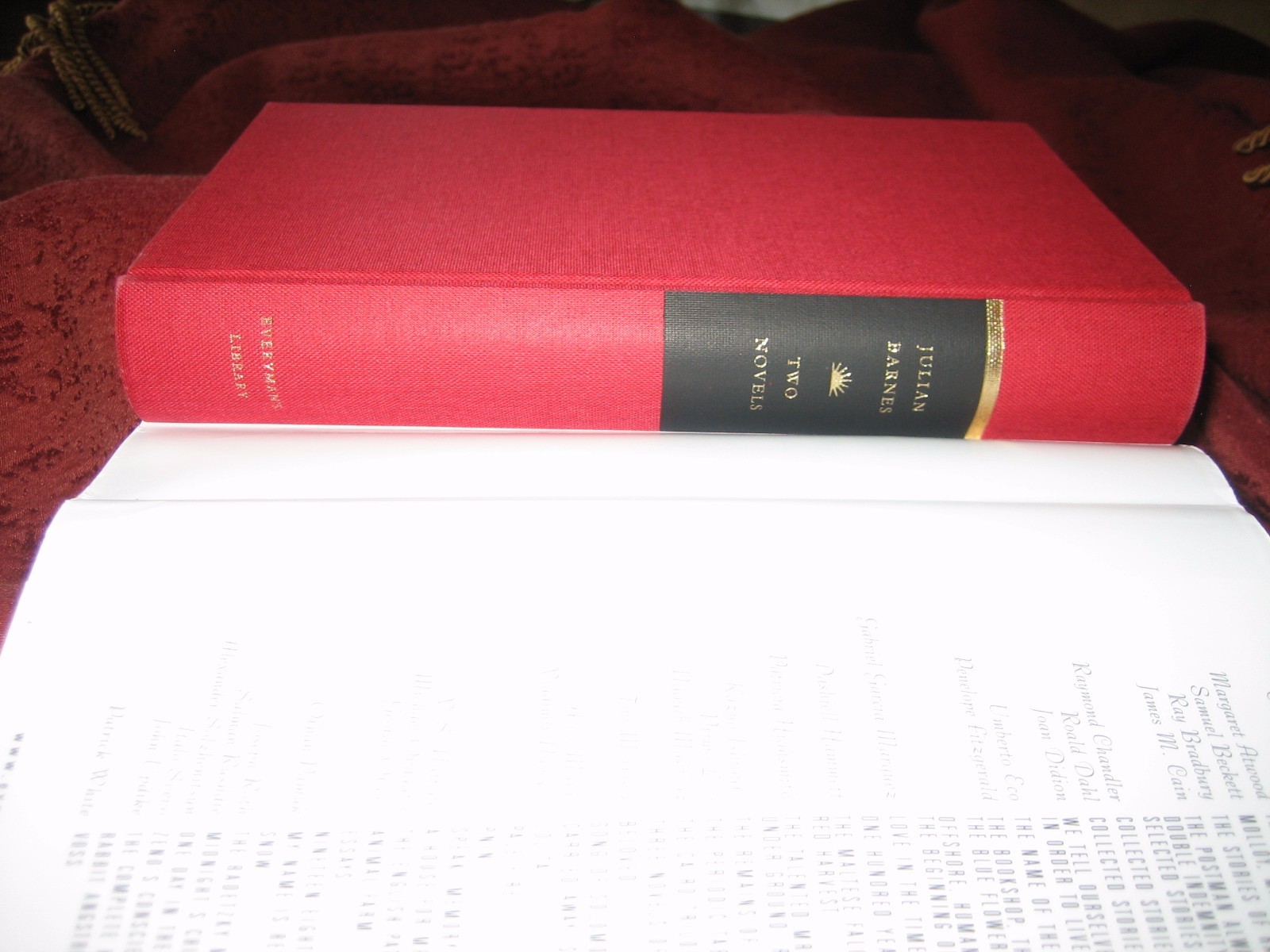 Flaubert’s Parrot : A History of the World in 10 1/2 Chapters Julian Barnes (HD)