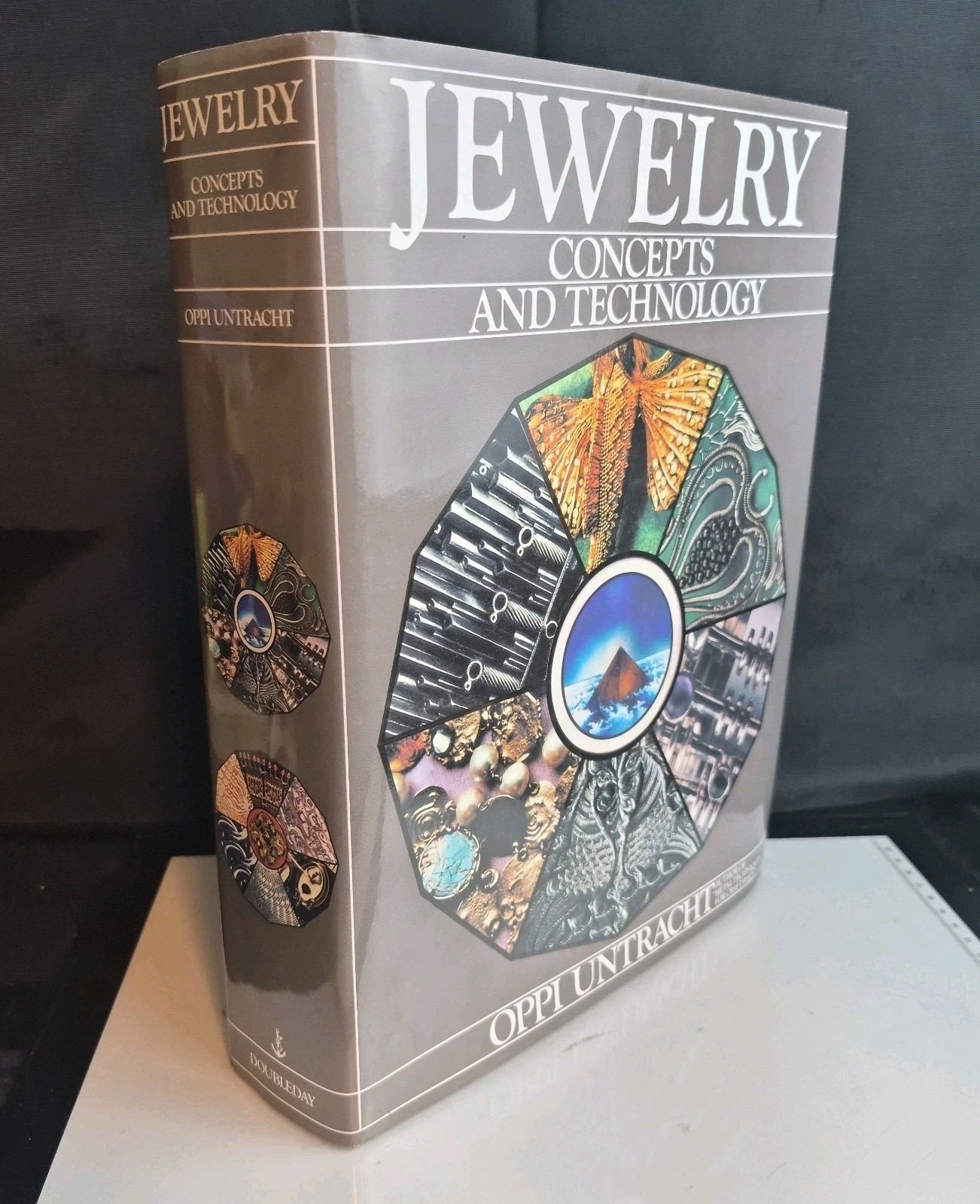 Jewelry Concepts and Technology by Oppi Untracht 1985 Hardcover Book 840 Pages
