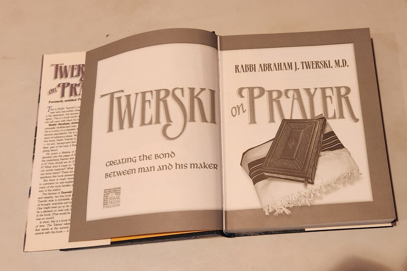 Prayer Book siddur Hardcover Rabbi Abraham J Twerski Hebrew English