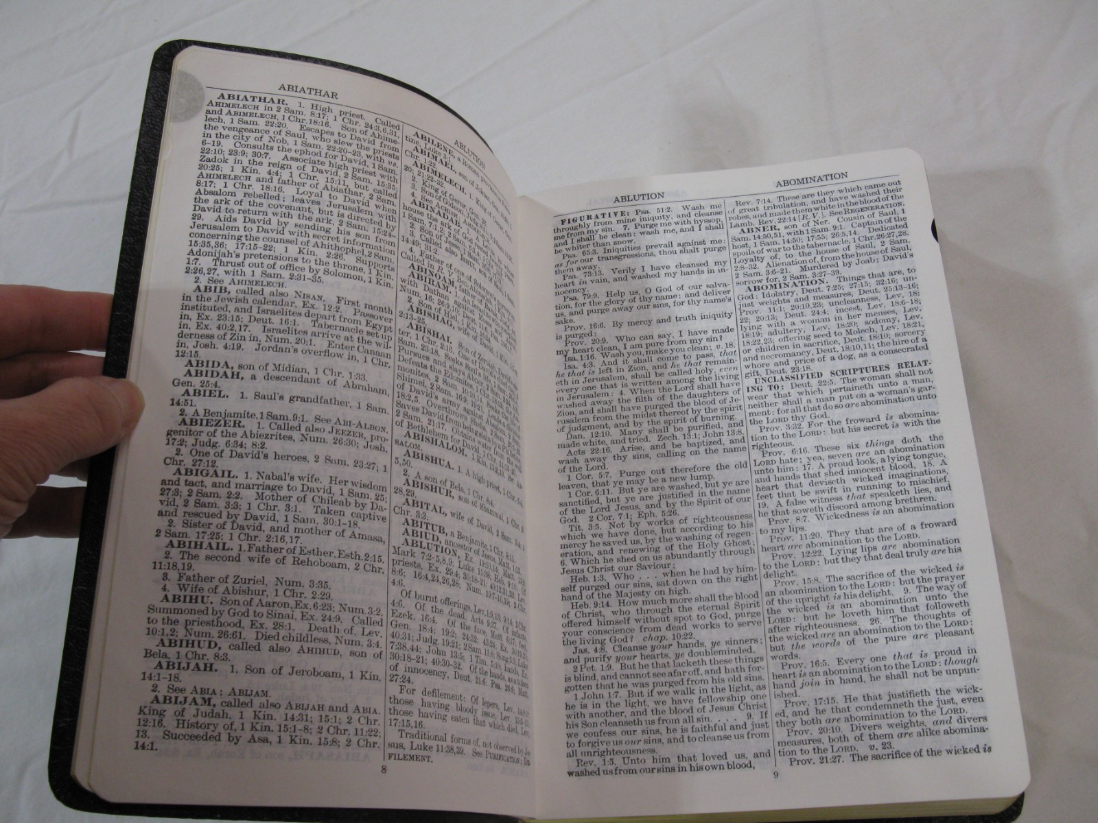Naves Topical Bible 1962 Digest Of Holy Scriptures Thumb Indexed Vintage