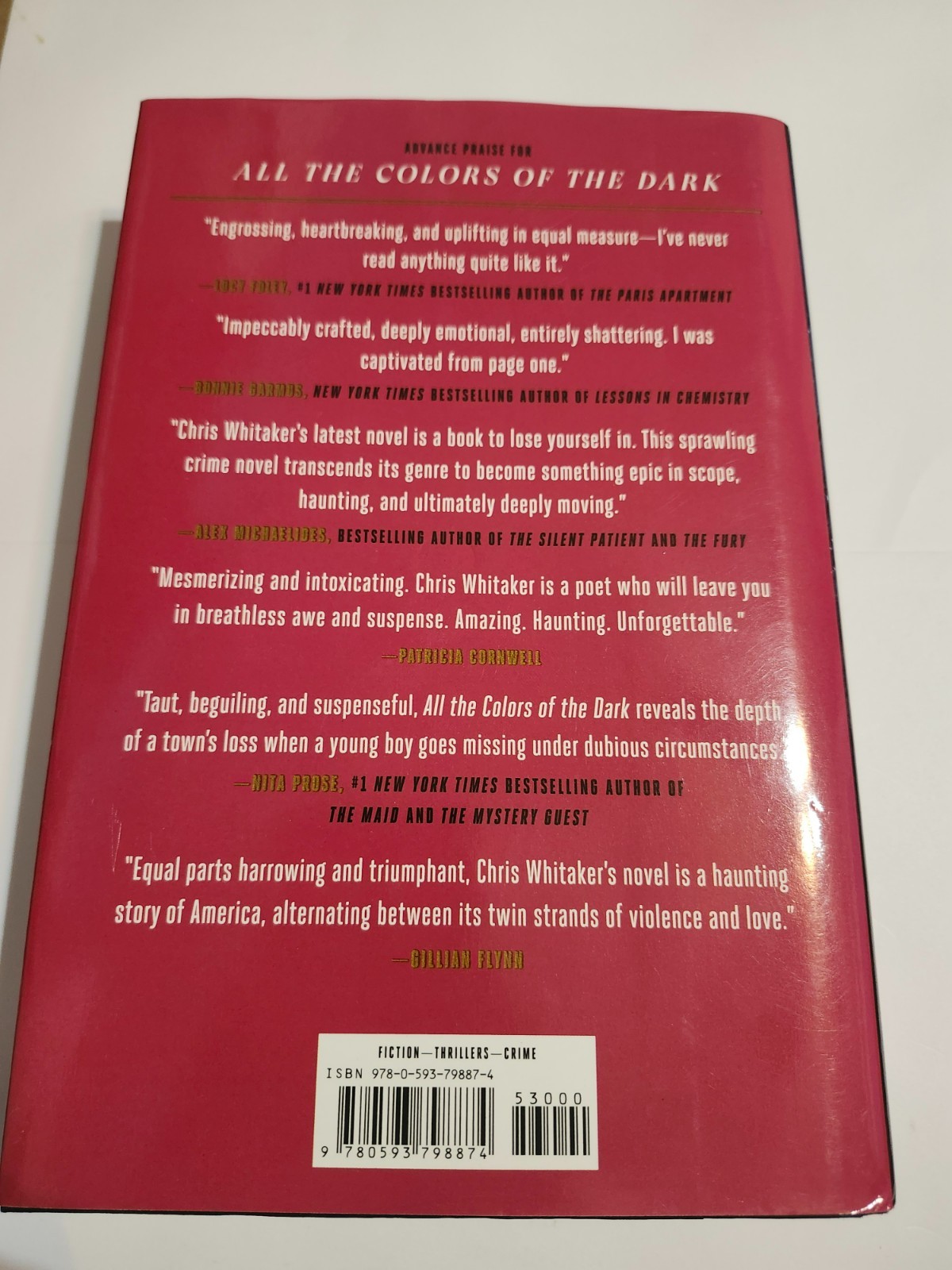 All the Colors of the Dark: a Read with Jenna Pick by Chris Whitaker (2024,…