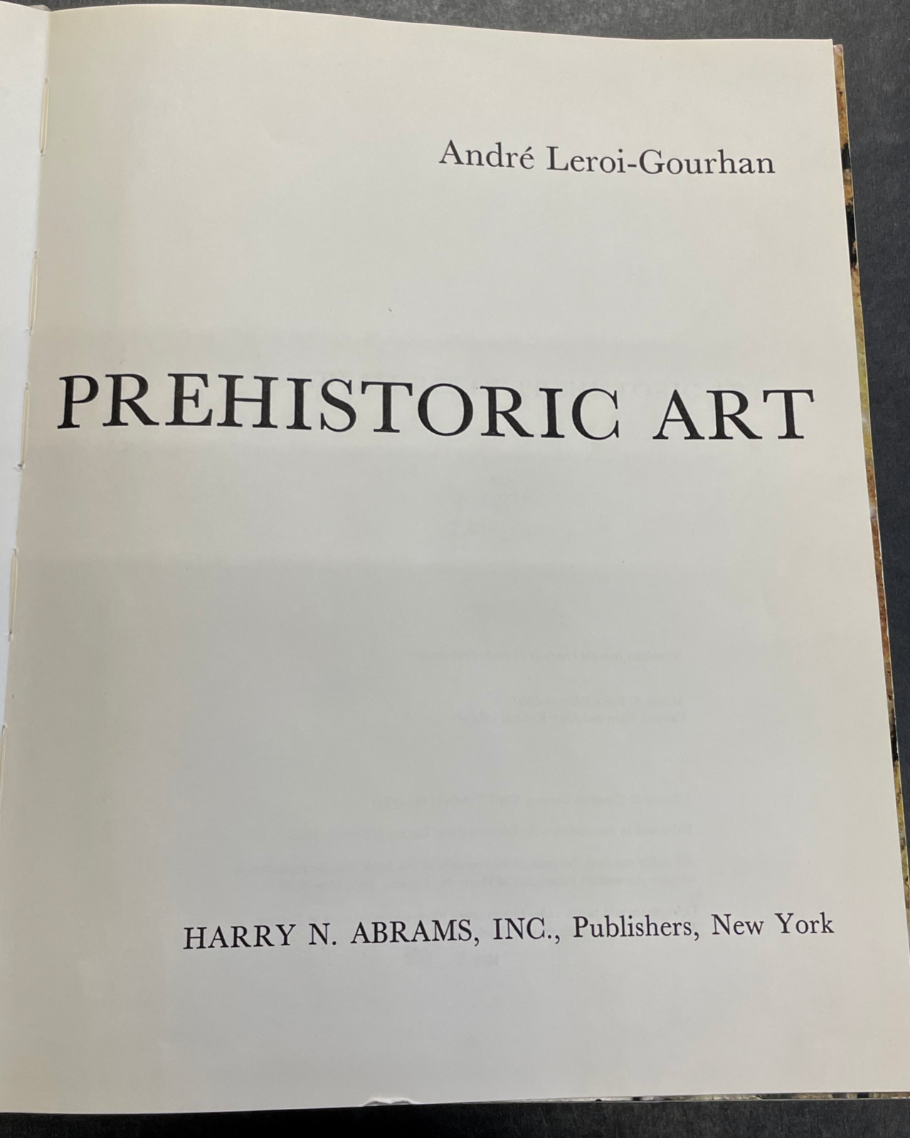 Leroi-Gourhan 1967 TREASURES OF PREHISTORIC ART Abrams Inc Hardcover Ex-Library