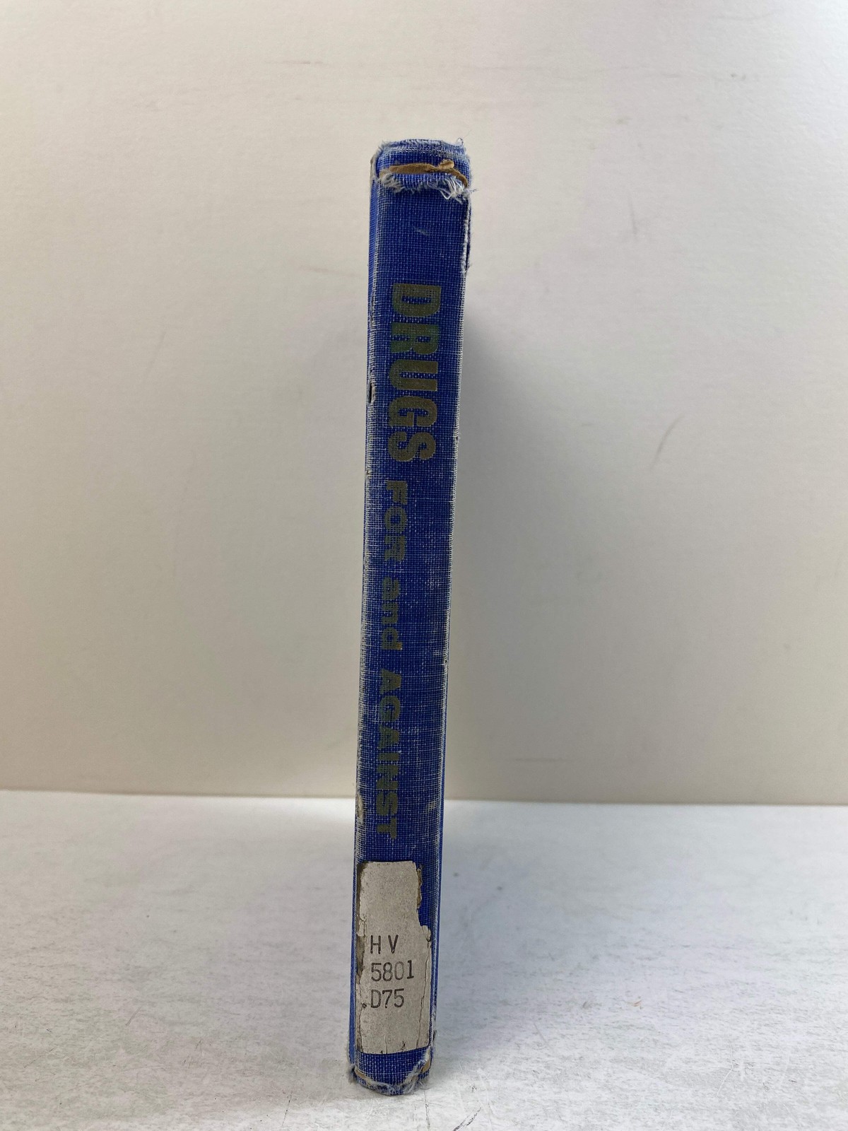 Drugs: For & Against Hart Publishing Company Ex-library 1970 HC