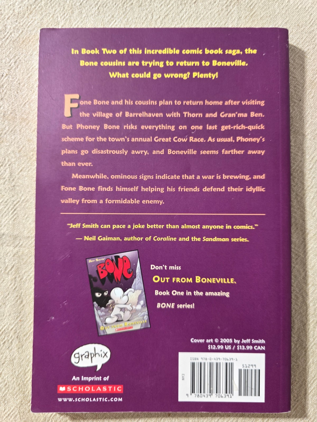 Bone 1 & 2 Out from Boneville / The Great Cow Race by Jeff Smith – Paperback