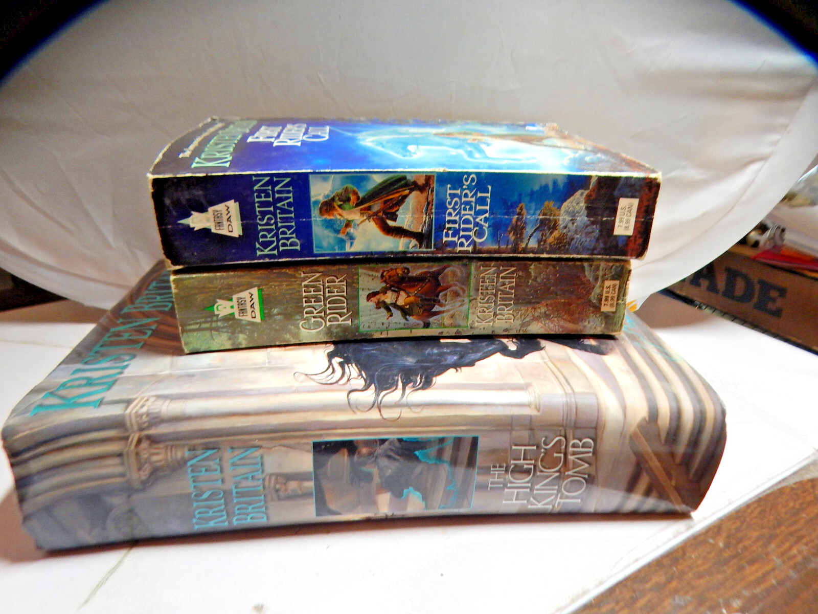 Kristen Britain Fantasy Books Green Rider Trilogy Complete 1 HCDJ & 2 PB