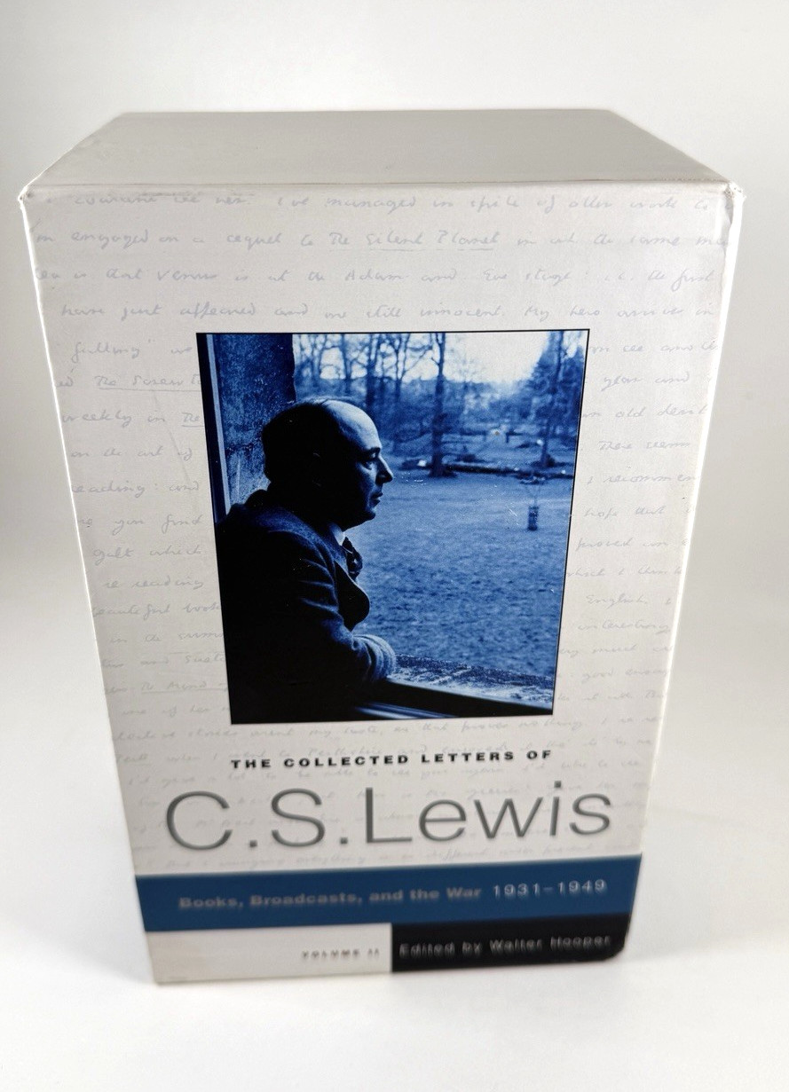 The Collected Letters of C. S. Lewis Volume 1 & 2 (I & II) Box Set Paperback