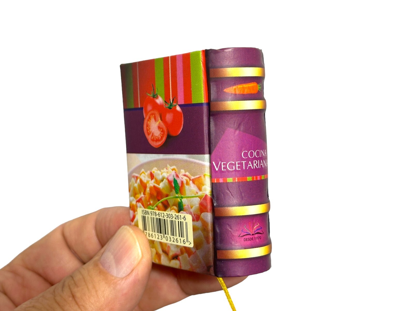 Miniature book „Cocina Vegetariana“ more than 80 recipes 320 pages color photos
