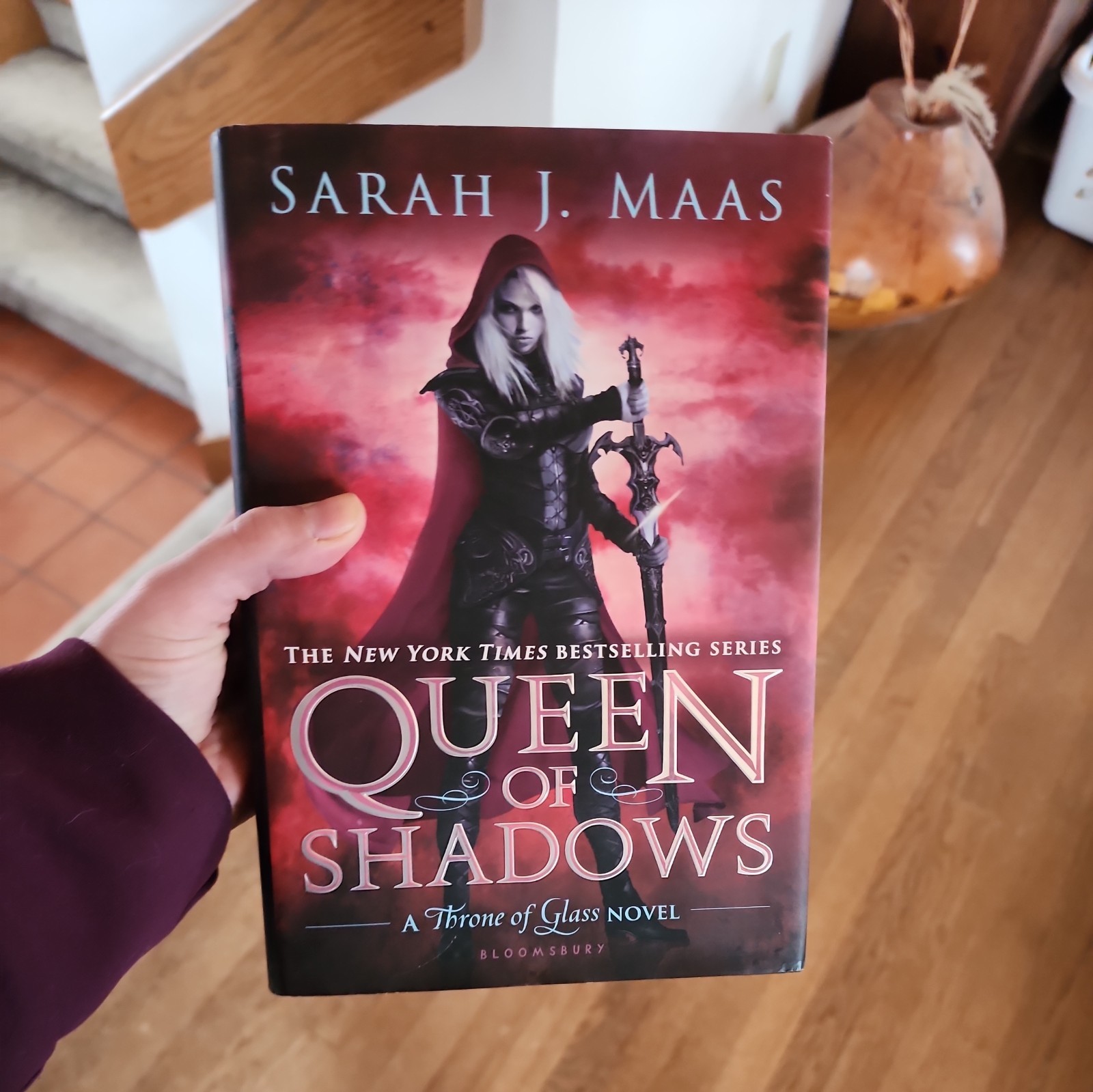 Queen of Shadows by Sarah J. Maas 1st Edition First Print 2015 Hardcover book